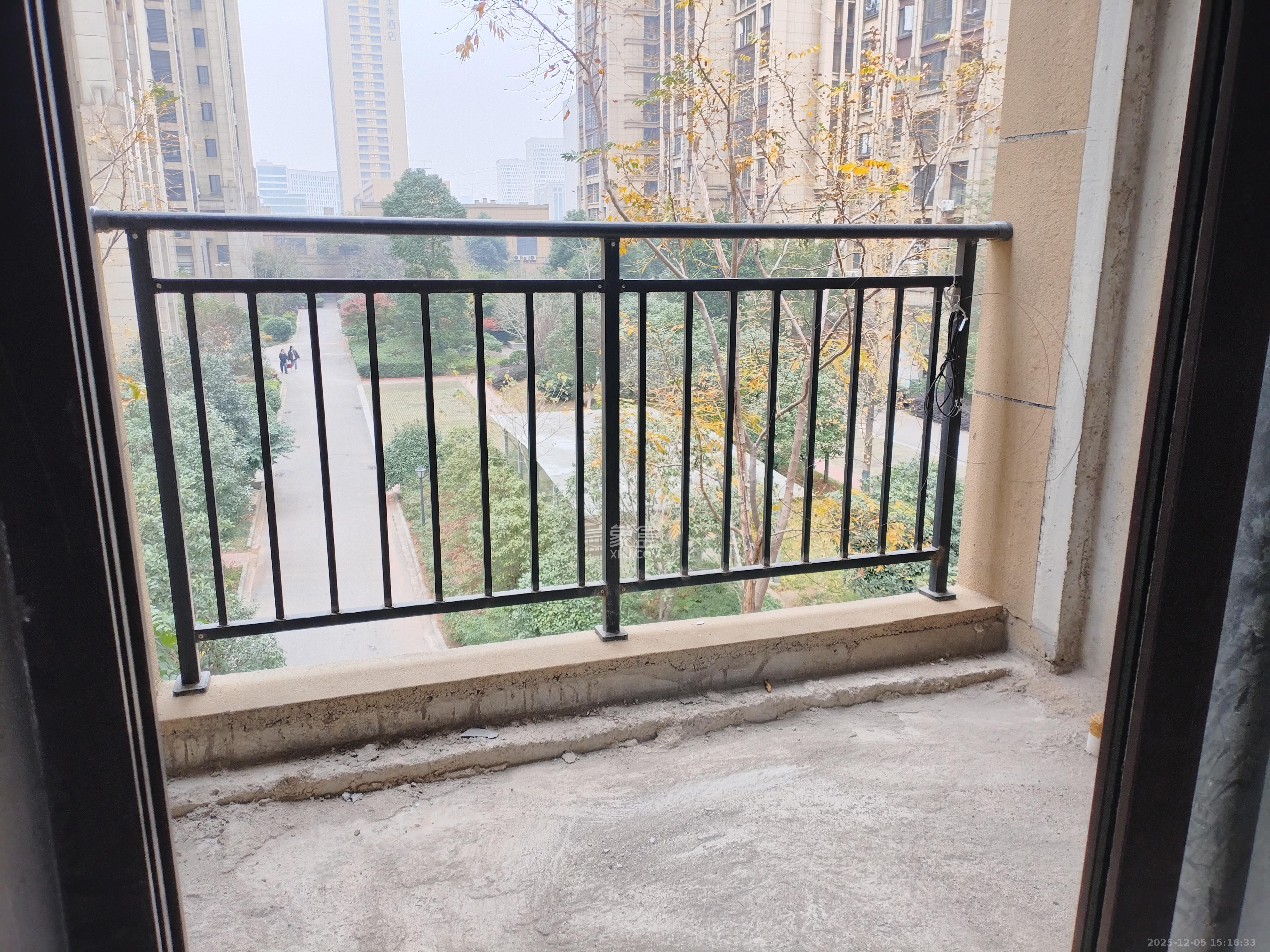 东方美地   45.0㎡      1100.0元/月室内图