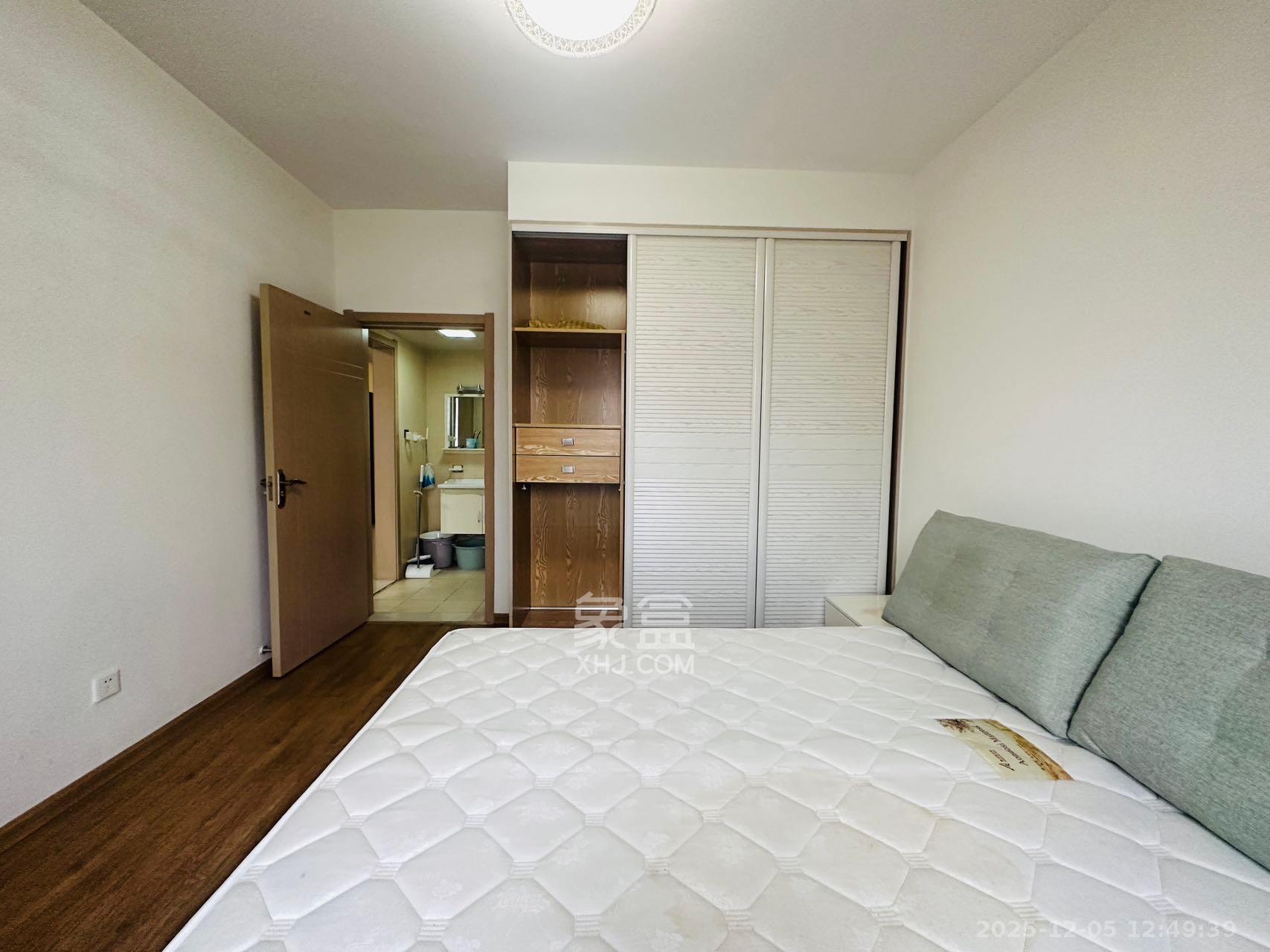 鸿基橄榄君庭 2室1厅1卫 2500.0元/月 鸿基橄榄君庭 2室1厅1卫 2500.0元/月室内图