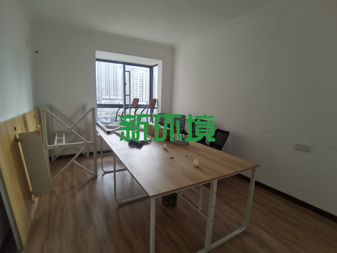 龙源华城  3室2厅2卫    1800.0元/月室内图