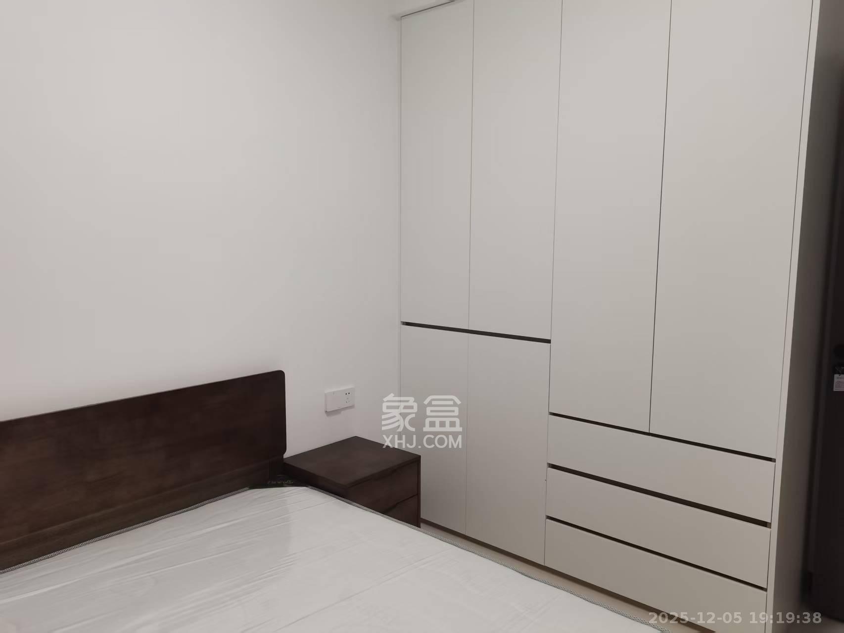 润和星河玥  3室2厅1卫    2600.0元/月室内图