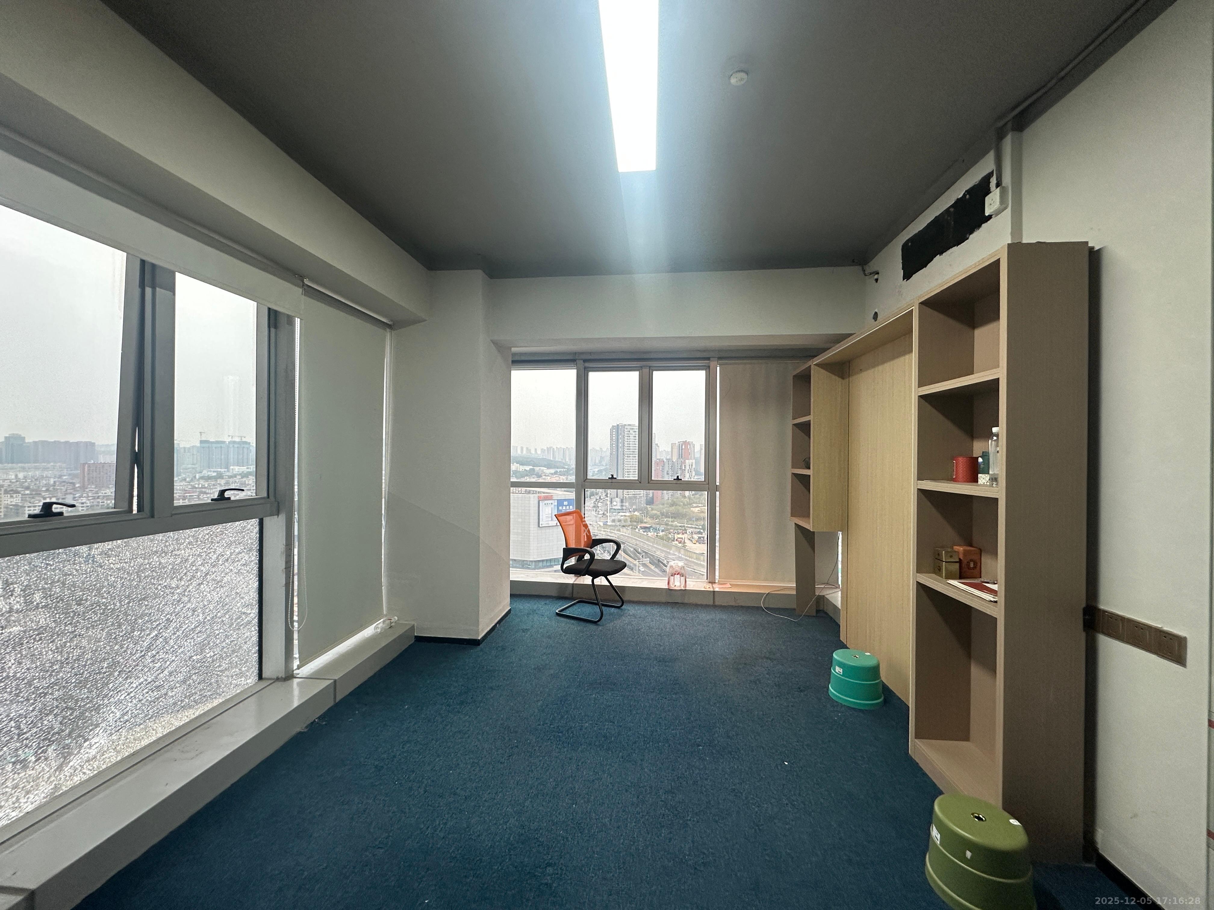 高升时代广场(冠铭商务中心) 1室0厅0卫 2000.0元/月 高升时代广场(冠铭商务中心) 1室0厅0卫 2000.0元/月室内图