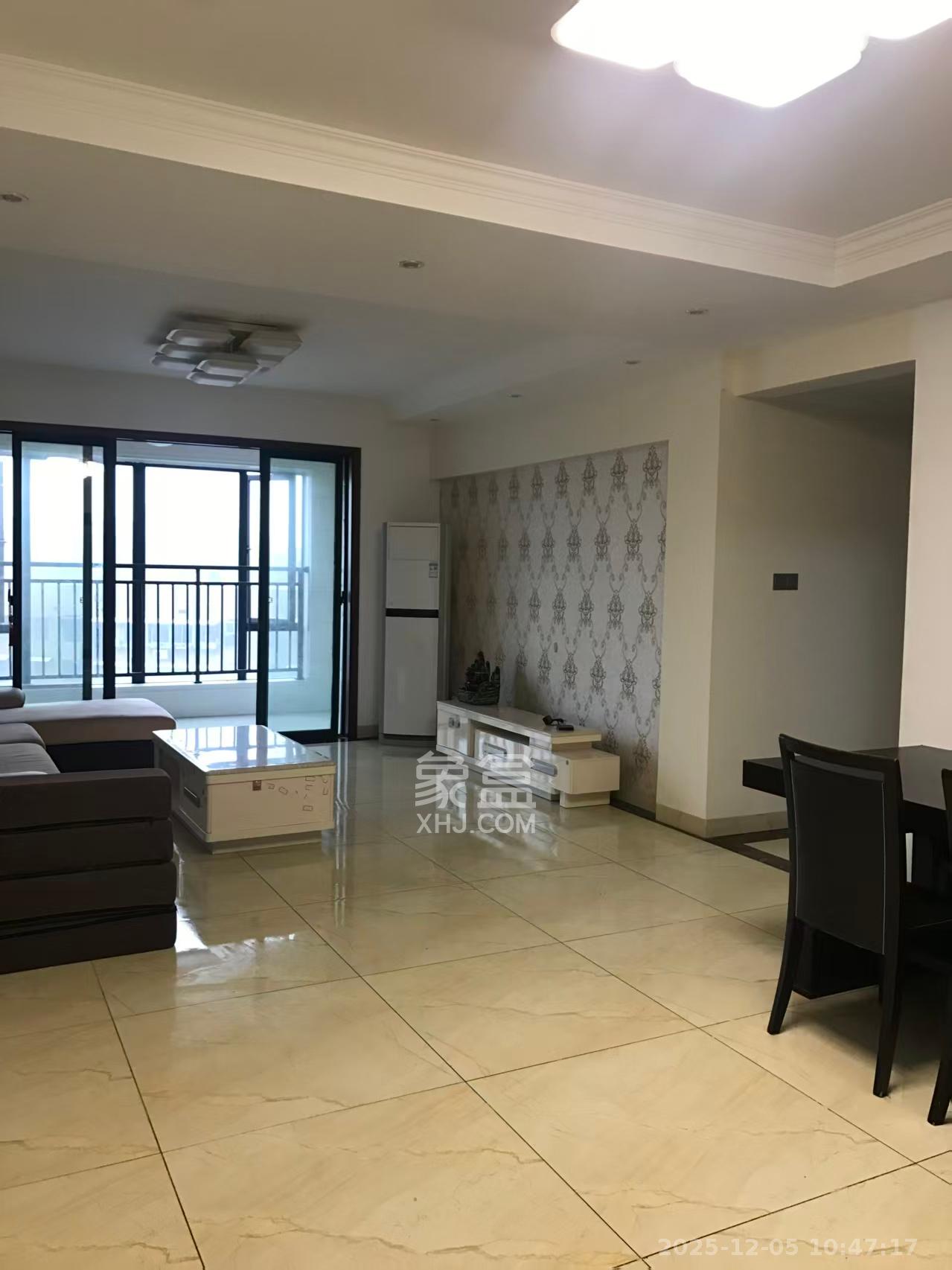 长房天翼未来城  3室2厅2卫    3400.0元/月室内图