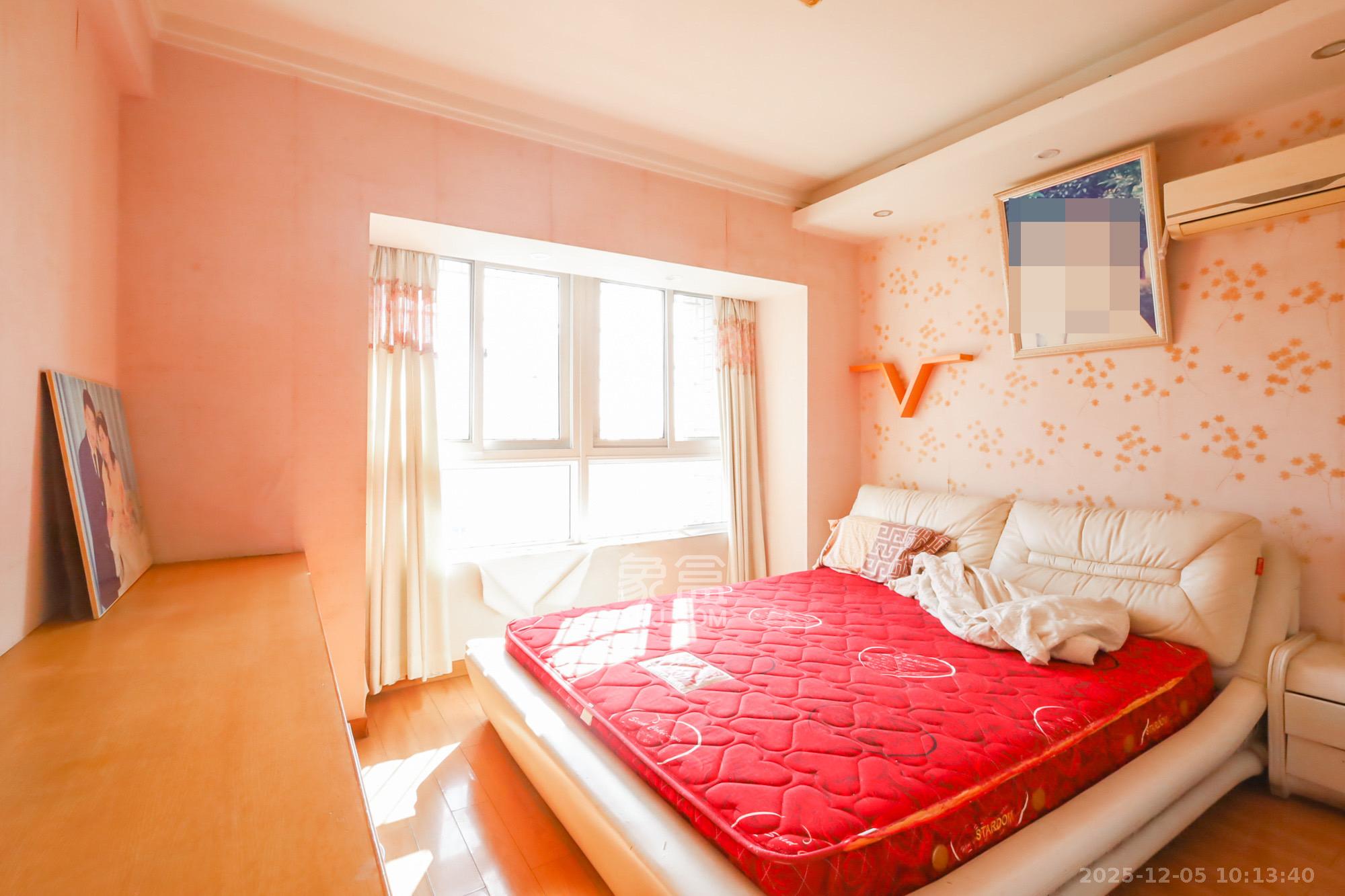 星蓝湾 3室2厅2卫 2800.0元/月 星蓝湾 3室2厅2卫 2800.0元/月室内图