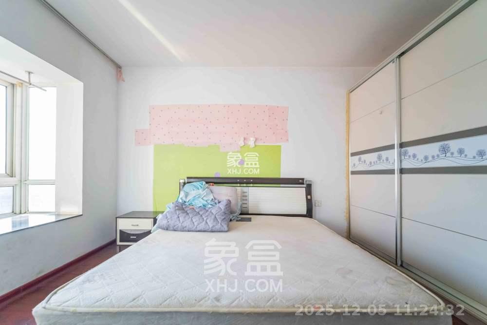 鑫兴佳园  3室2厅1卫    2500.0元/月室内图