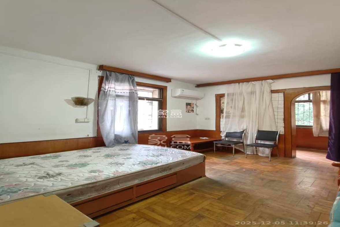 人民新村 2室1厅1卫 1500.0元/月 人民新村 2室1厅1卫 1500.0元/月室内图