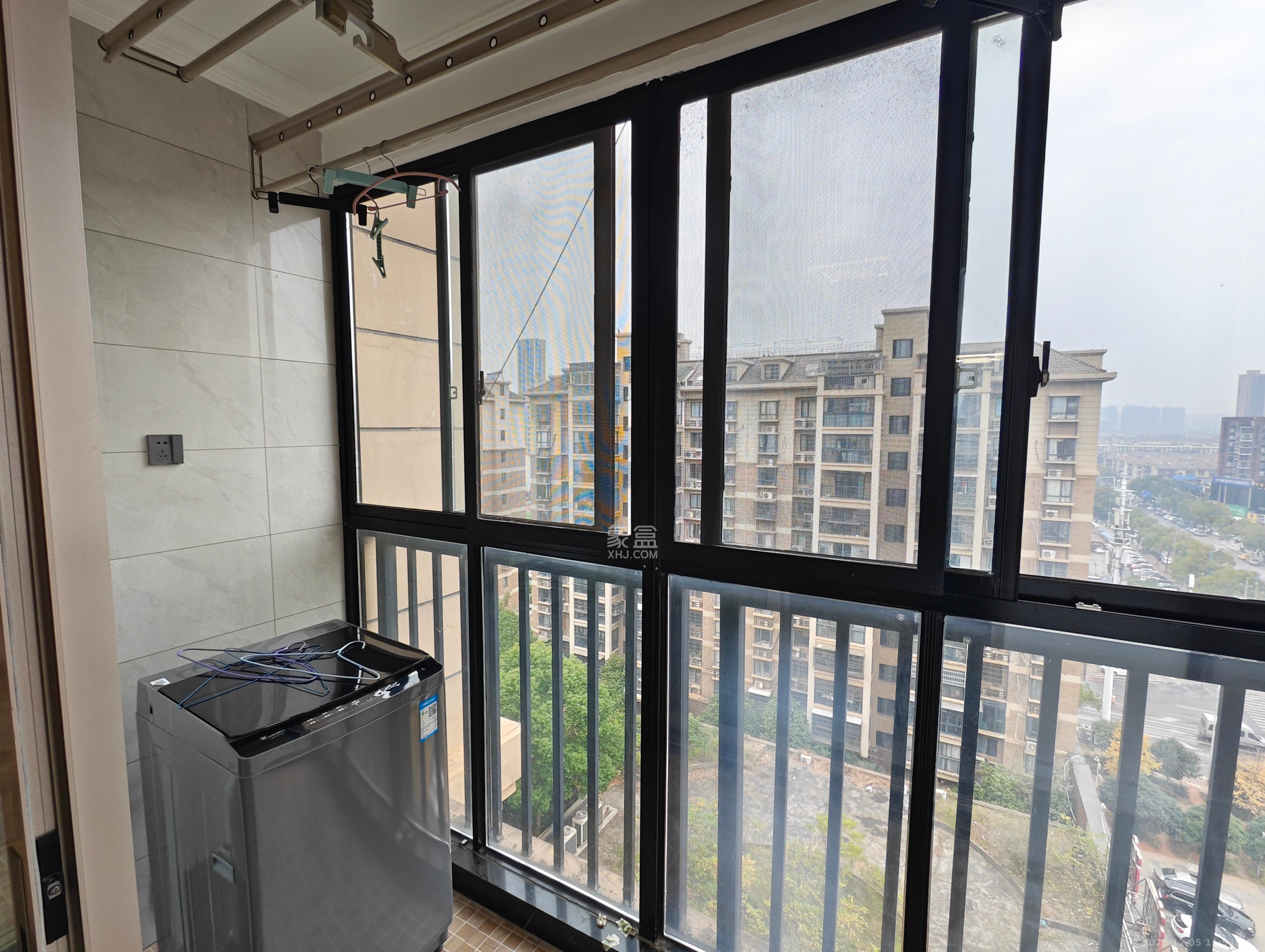 三江花中城 3室2厅2卫 3000.0元/月 三江花中城 3室2厅2卫 3000.0元/月室内图