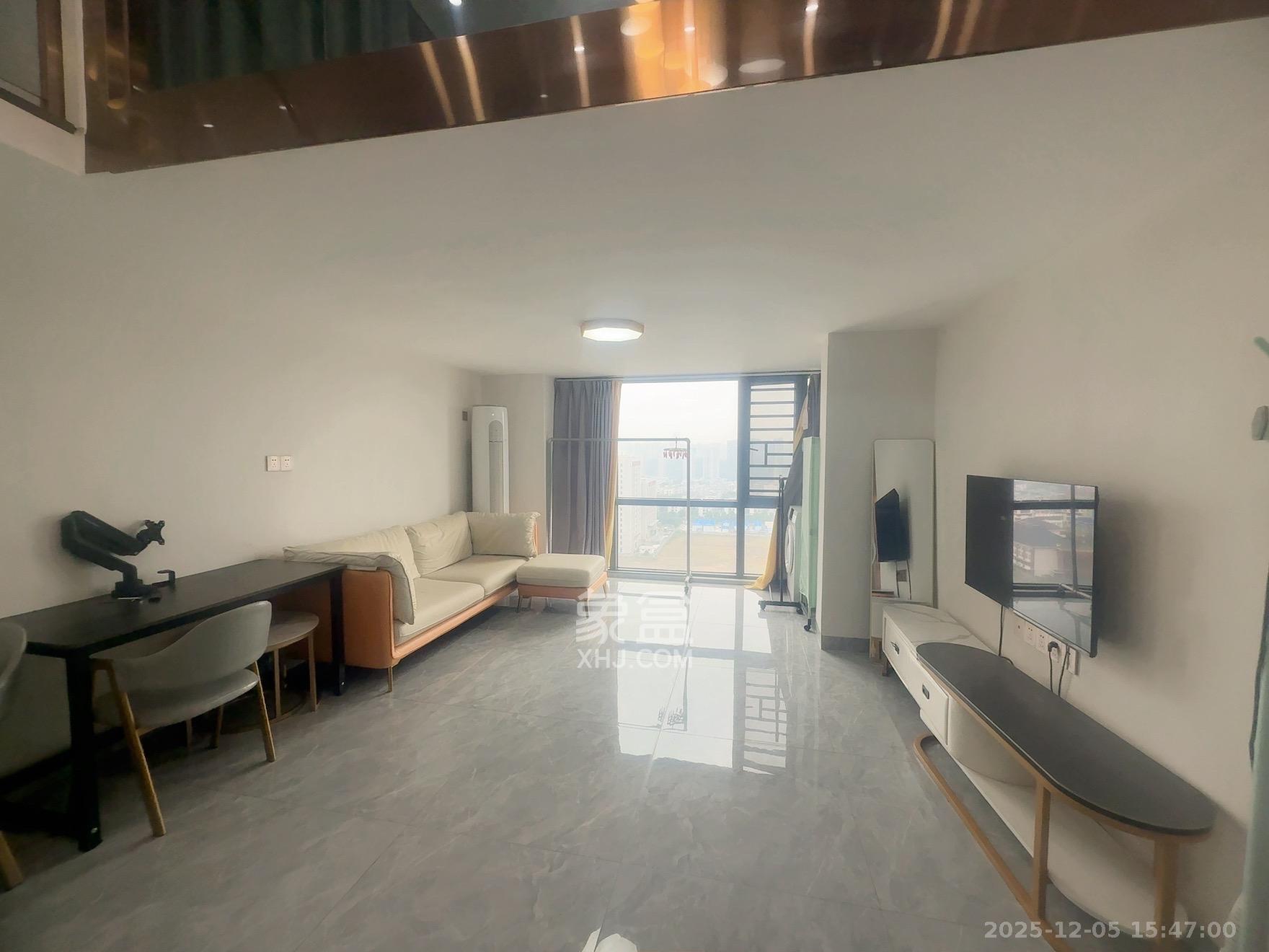 振业城三期  2室2厅1卫    2800.0元/月室内图