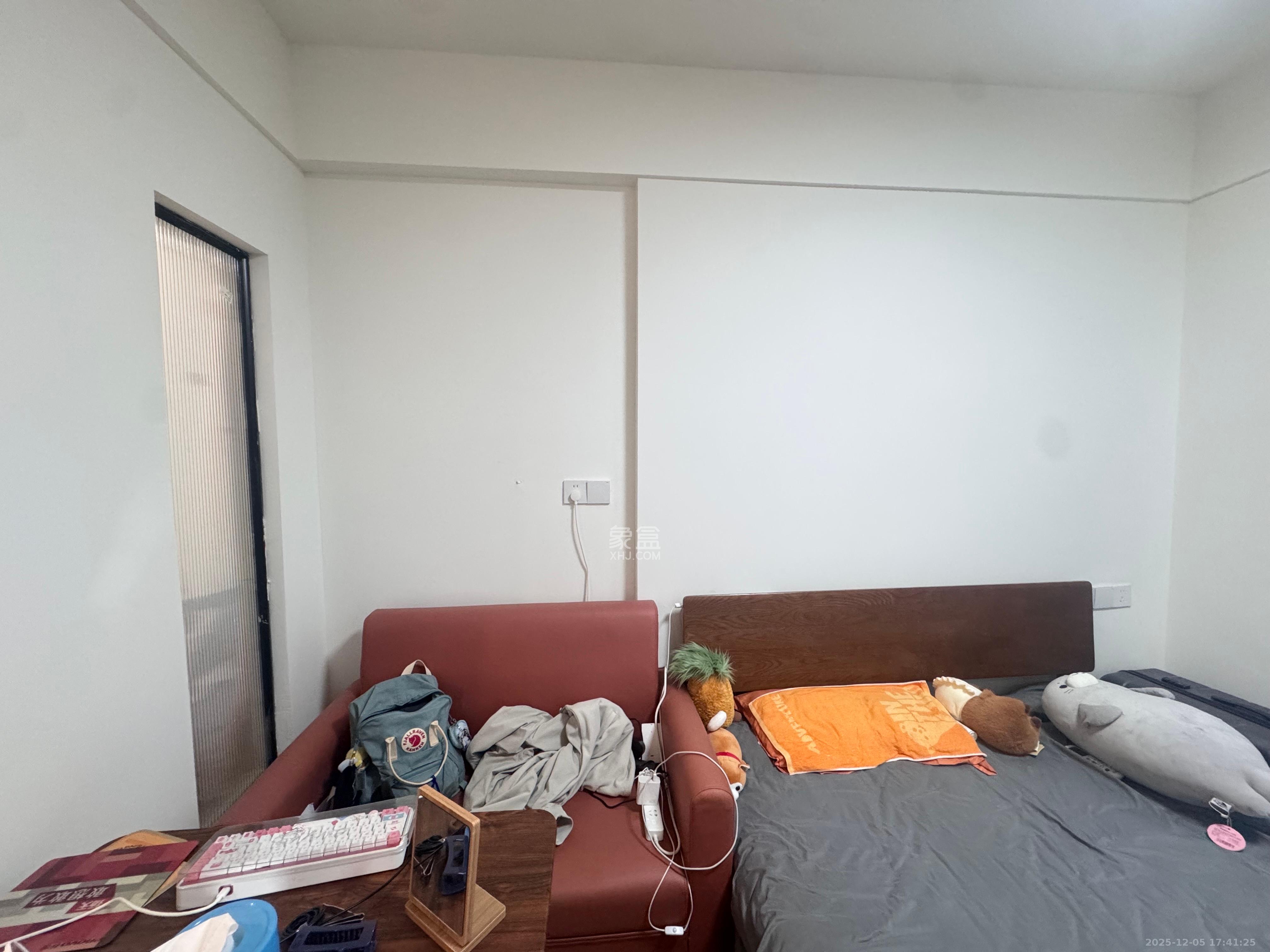 君悦新天地  1室0厅0卫    1800.0元/月室内图