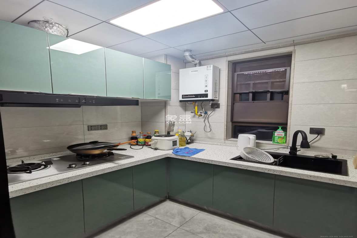 鑫远翡丽郡(鑫远翡丽雅苑) 2室1厅1卫 2300.0元/月 鑫远翡丽郡(鑫远翡丽雅苑) 2室1厅1卫 2300.0元/月室内图