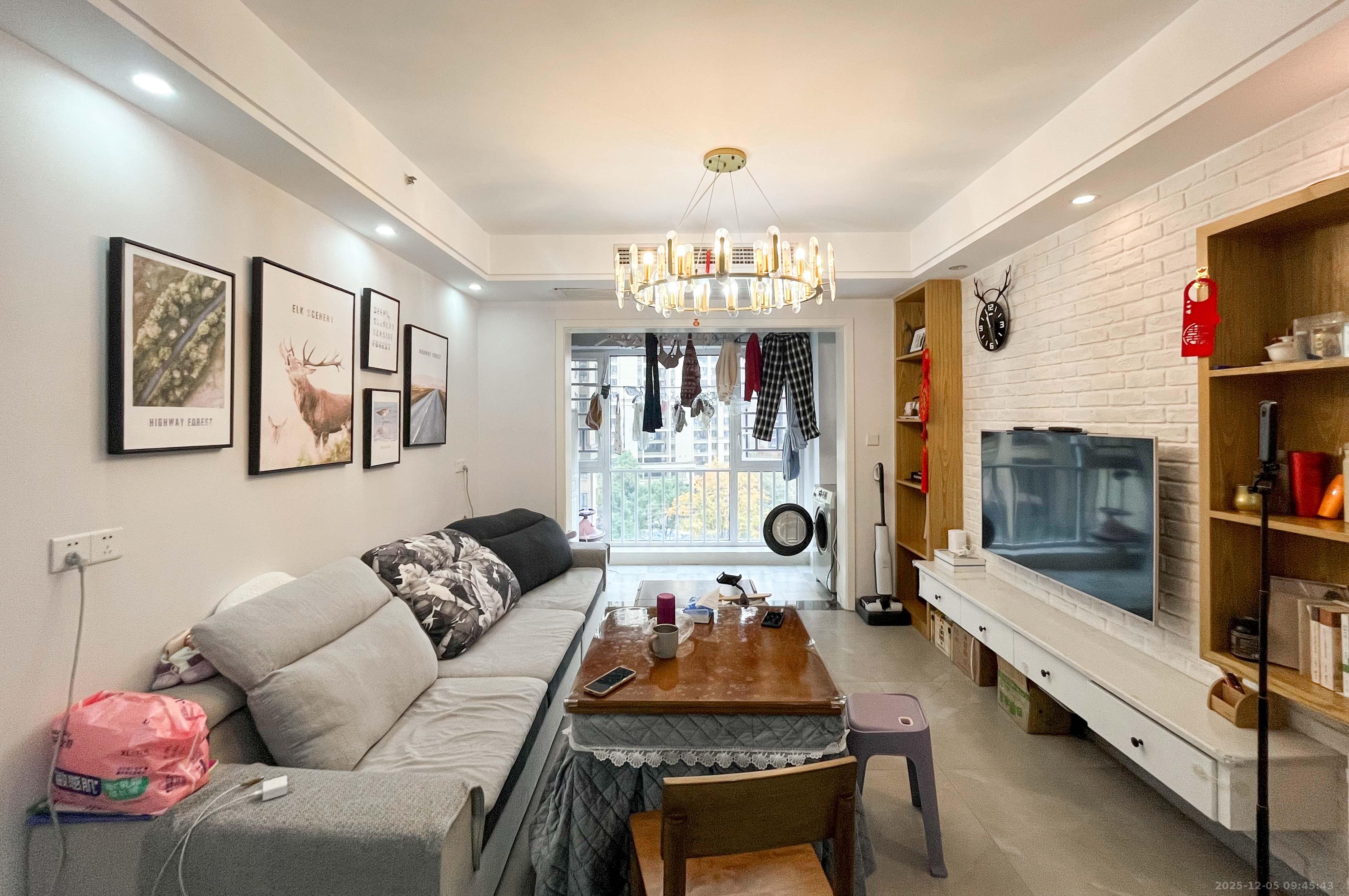 卓越浅水湾一期  3室2厅2卫    126.0万