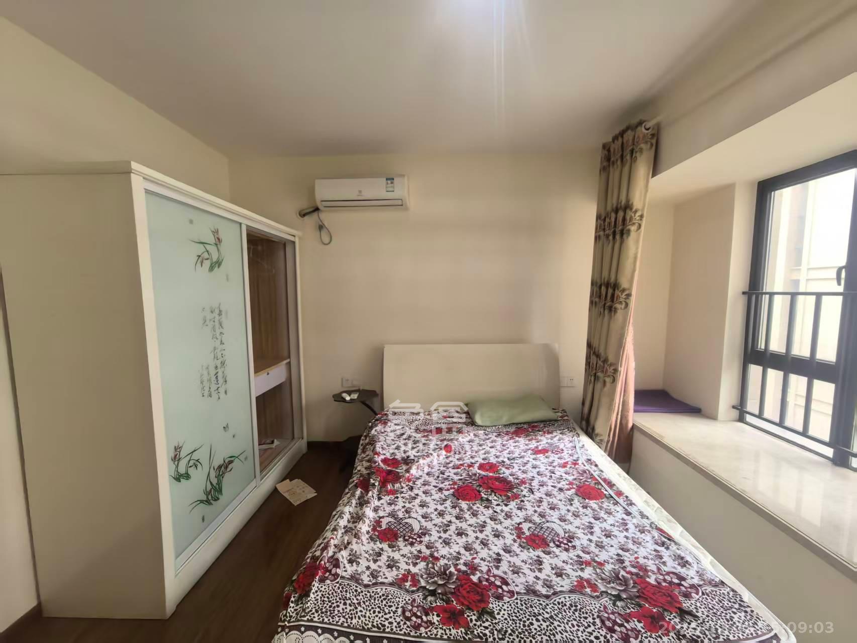 时代倾城二期 2室2厅1卫 1600.0元/月 时代倾城二期 2室2厅1卫 1600.0元/月室内图