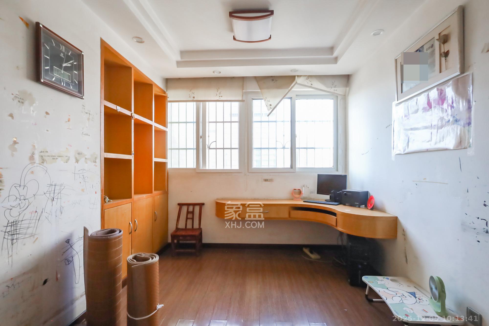 星蓝湾 3室2厅2卫 2800.0元/月 星蓝湾 3室2厅2卫 2800.0元/月室内图