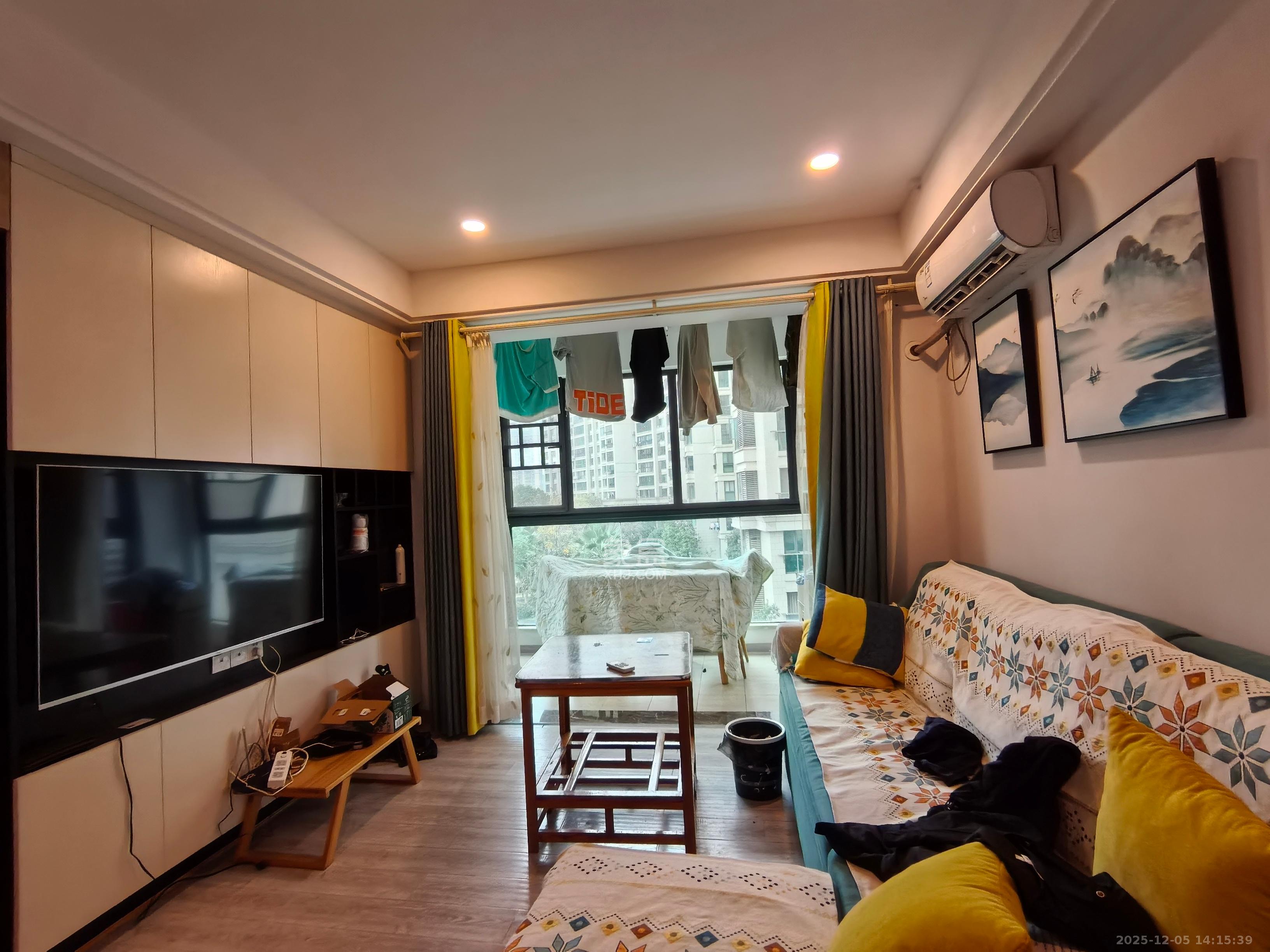 滨江一号(丰泰花园) 1室0厅0卫 2000.0元/月 滨江一号(丰泰花园) 1室0厅0卫 2000.0元/月室内图