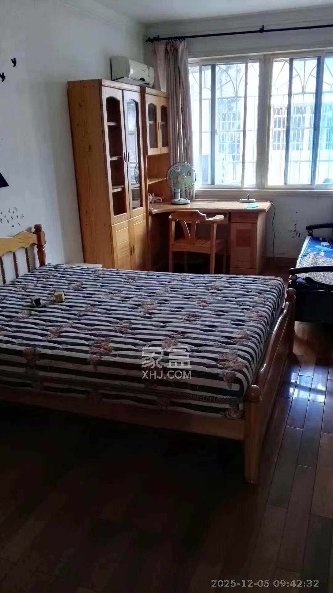 白沙苑  3室2厅2卫    1600.0元/月室内图