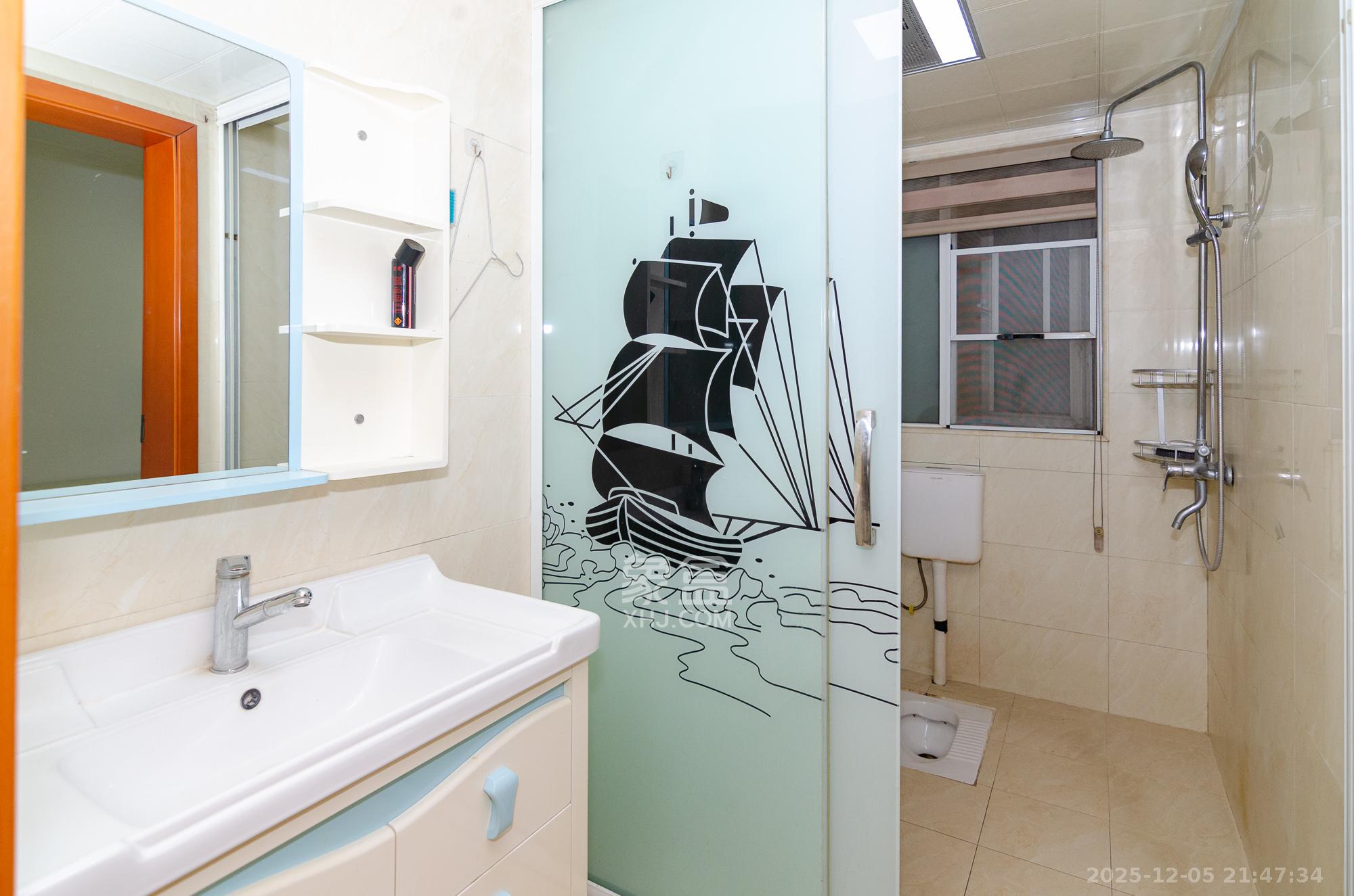 新城国际花都  3室2厅1卫    49.0万卫生间