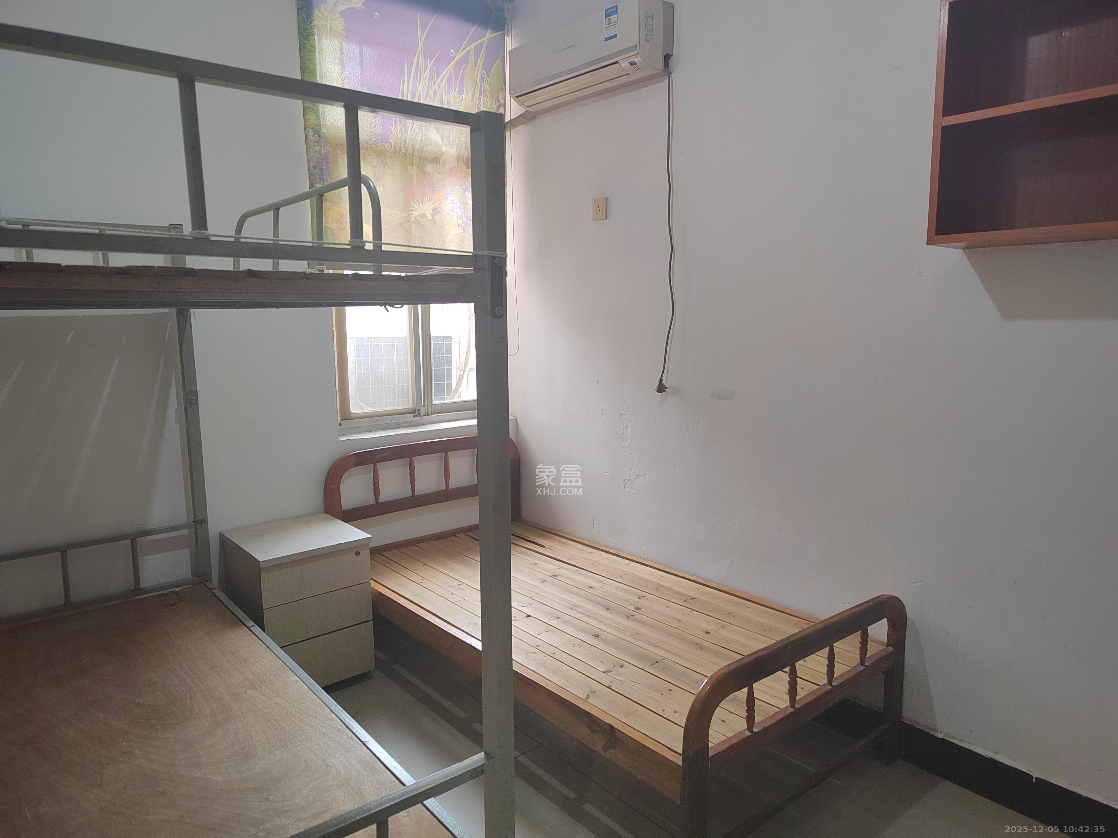 茶子山小区 2室2厅1卫 1800.0元/月 茶子山小区 2室2厅1卫 1800.0元/月室内图