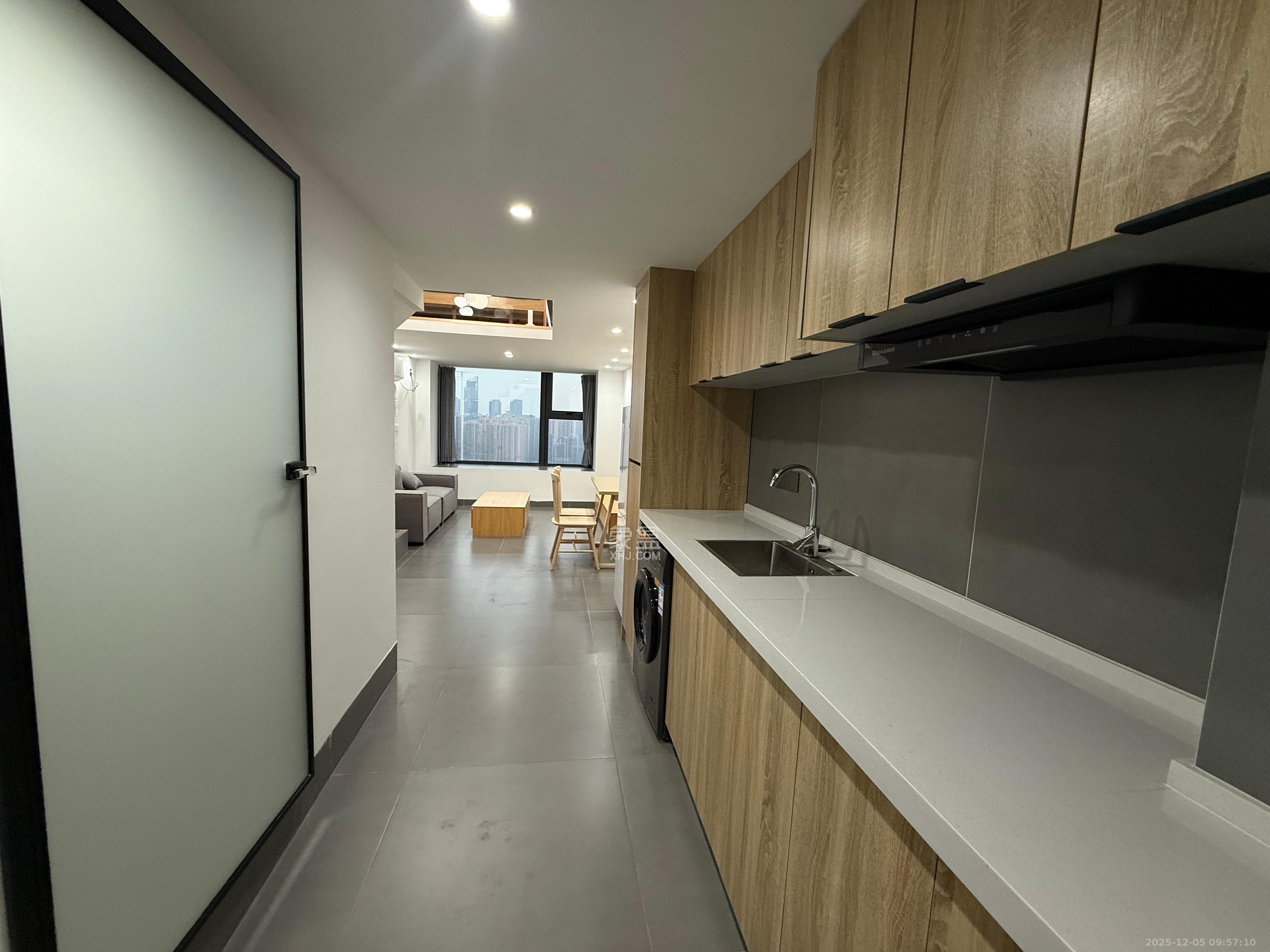 建发养云  1室0厅0卫    2400.0元/月