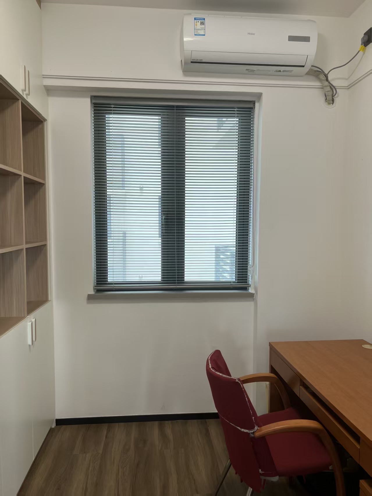 华润中心三期  4室2厅2卫    7800.0元/月室内图