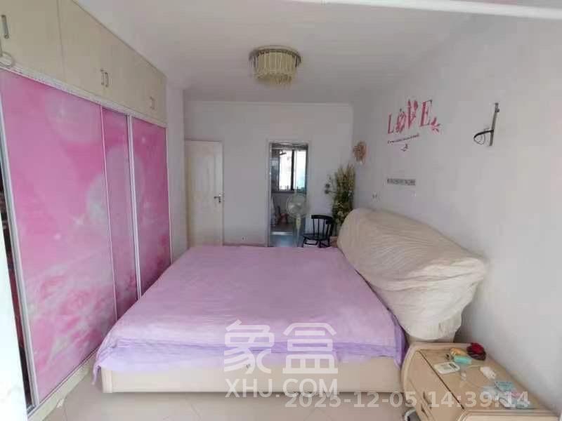 百纳广场(百纳公寓) 3室2厅2卫 2600.0元/月 百纳广场(百纳公寓) 3室2厅2卫 2600.0元/月室内图