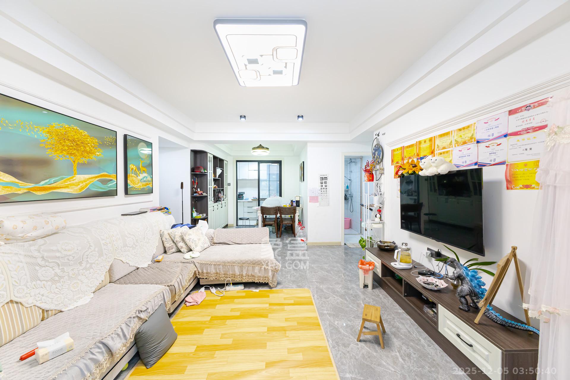 勤诚达境界城  3室2厅2卫    95.0万