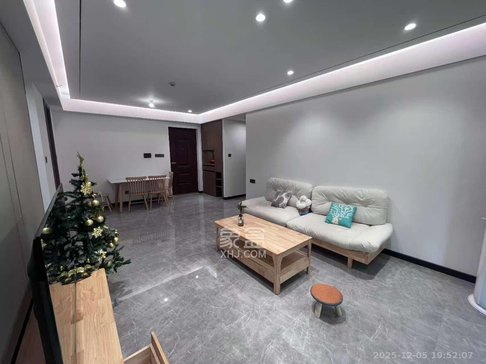 卓越中寰 3室2厅2卫 4300.0元/月 卓越中寰 3室2厅2卫 4300.0元/月室内图