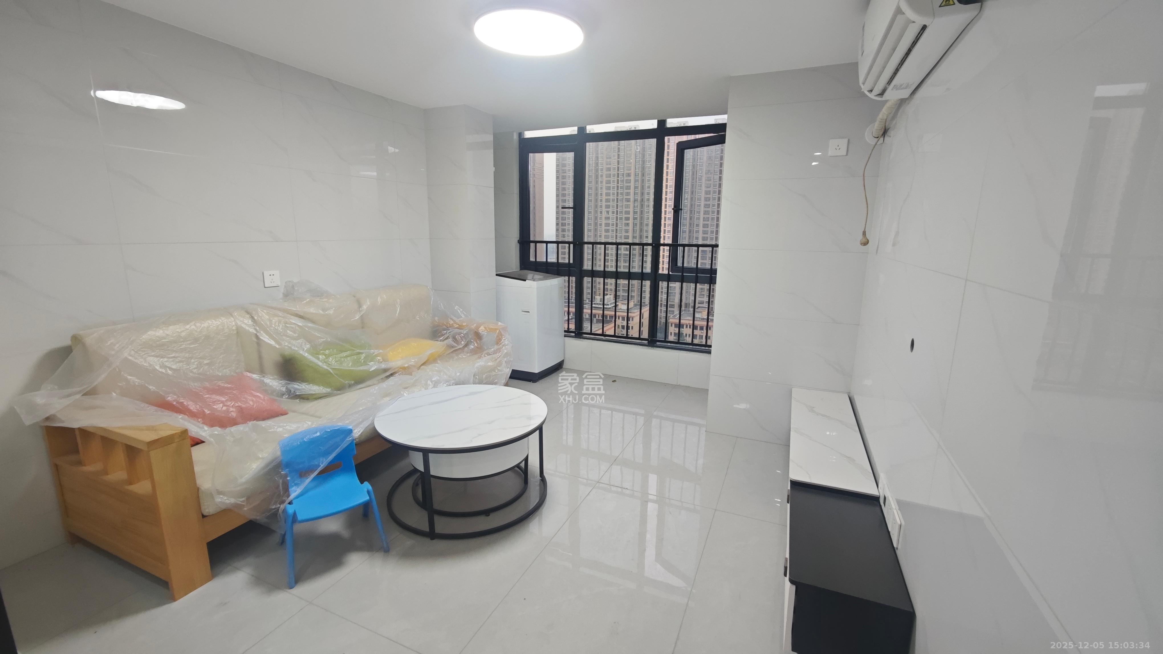 新长海漓湘悦 2室1厅1卫 1800.0元/月 新长海漓湘悦 2室1厅1卫 1800.0元/月室内图