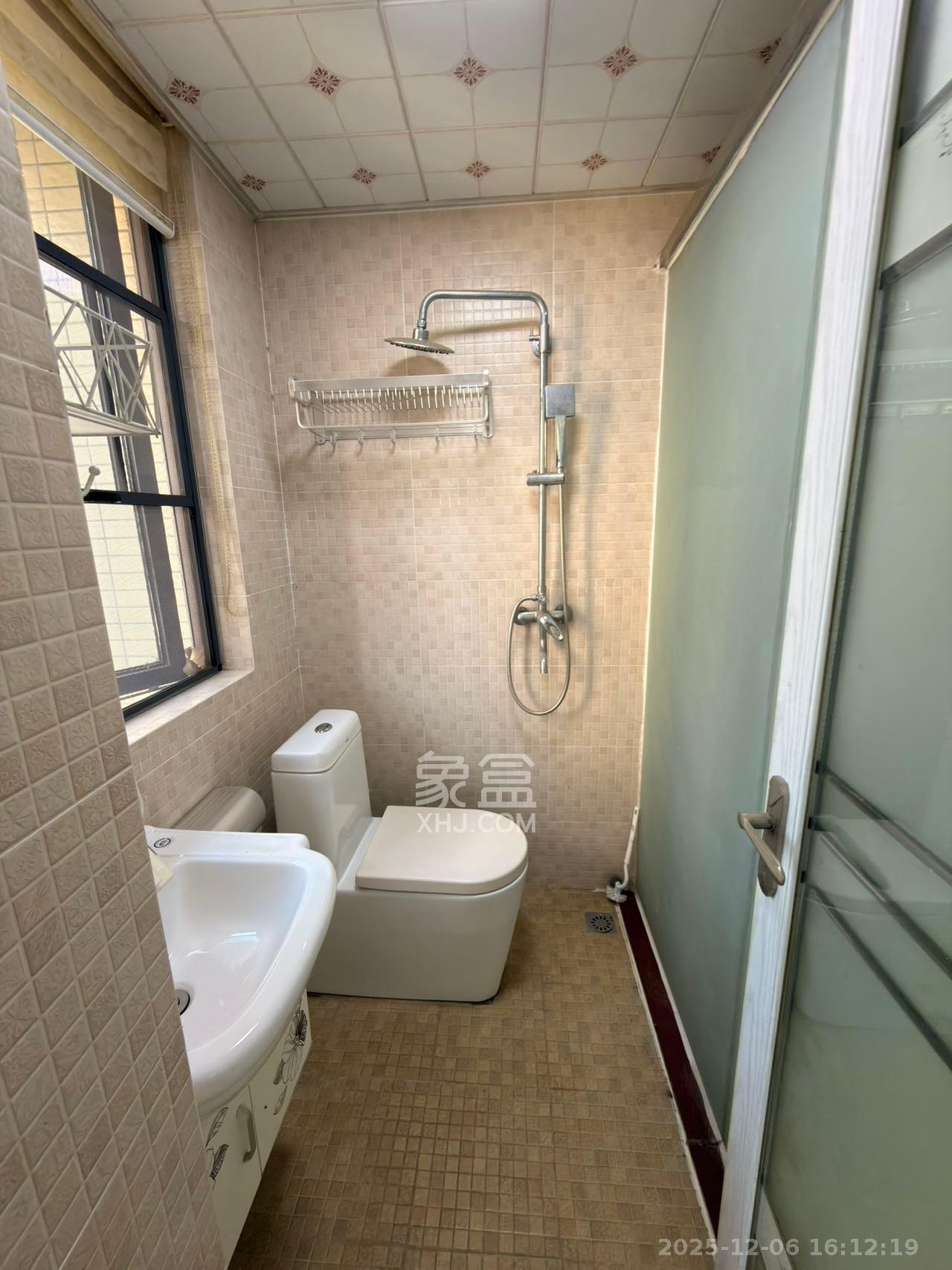 湖南报业文化城（米地亚家园）  3室2厅2卫    1800.0元/月室内图