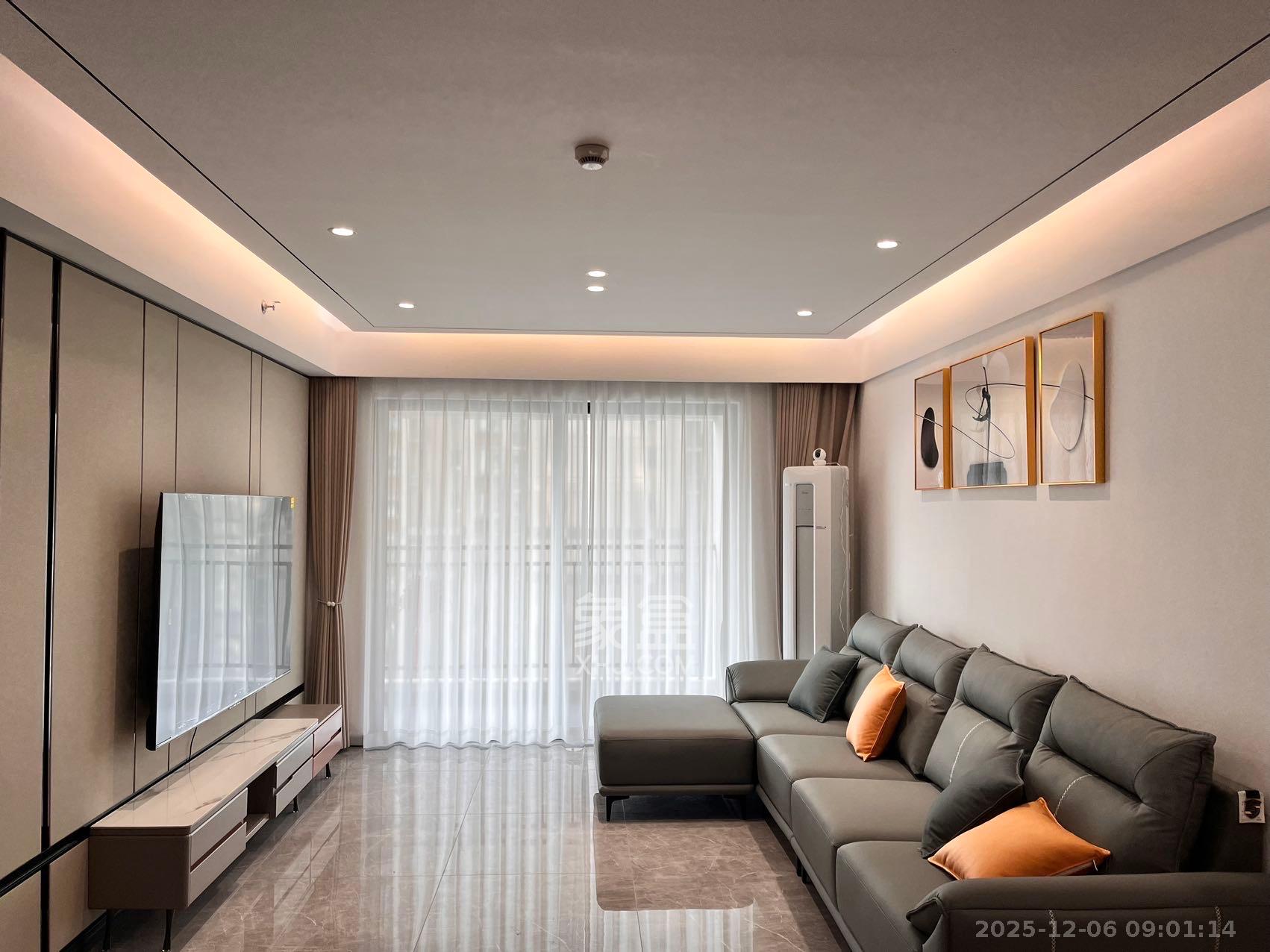 卓越中寰 3室2厅2卫 5000.0元/月 卓越中寰 3室2厅2卫 5000.0元/月室内图