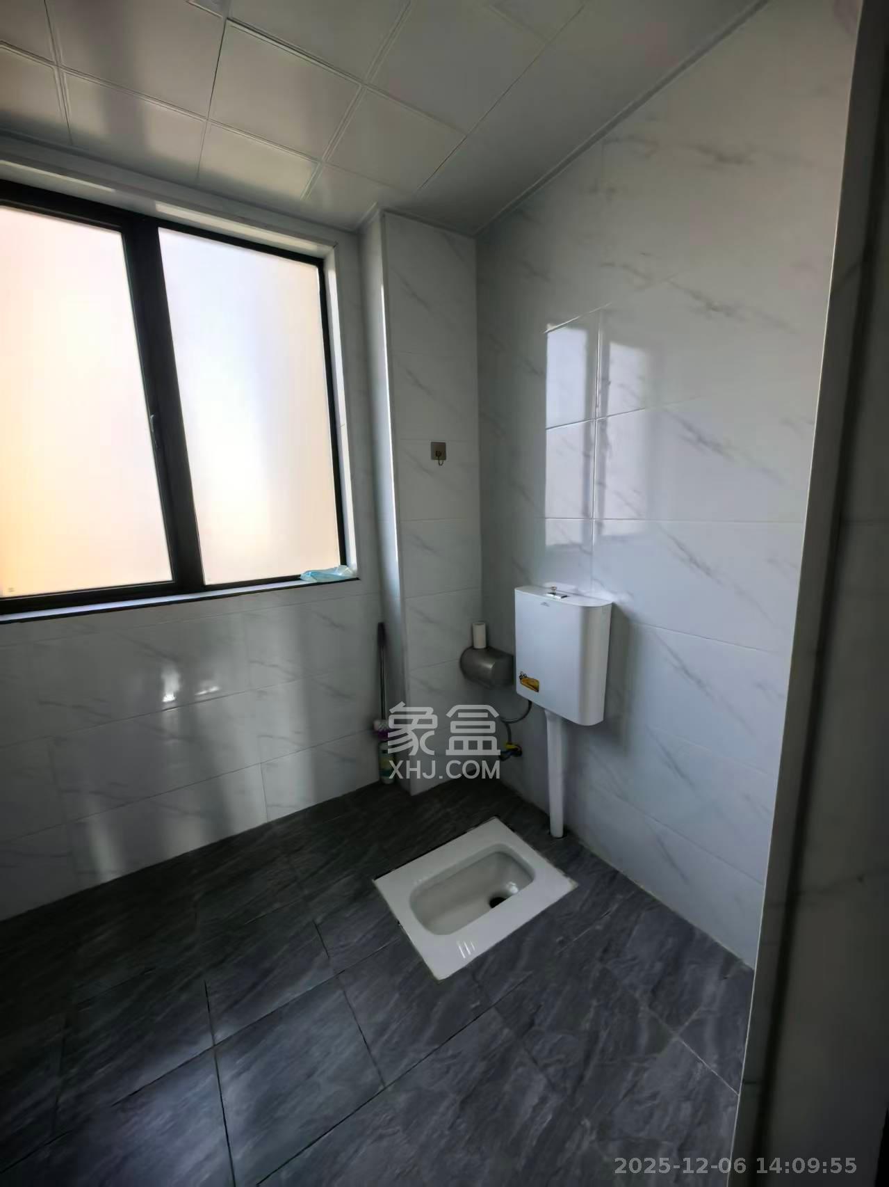 国欣向荣府 3室2厅2卫 3200.0元/月 国欣向荣府 3室2厅2卫 3200.0元/月室内图