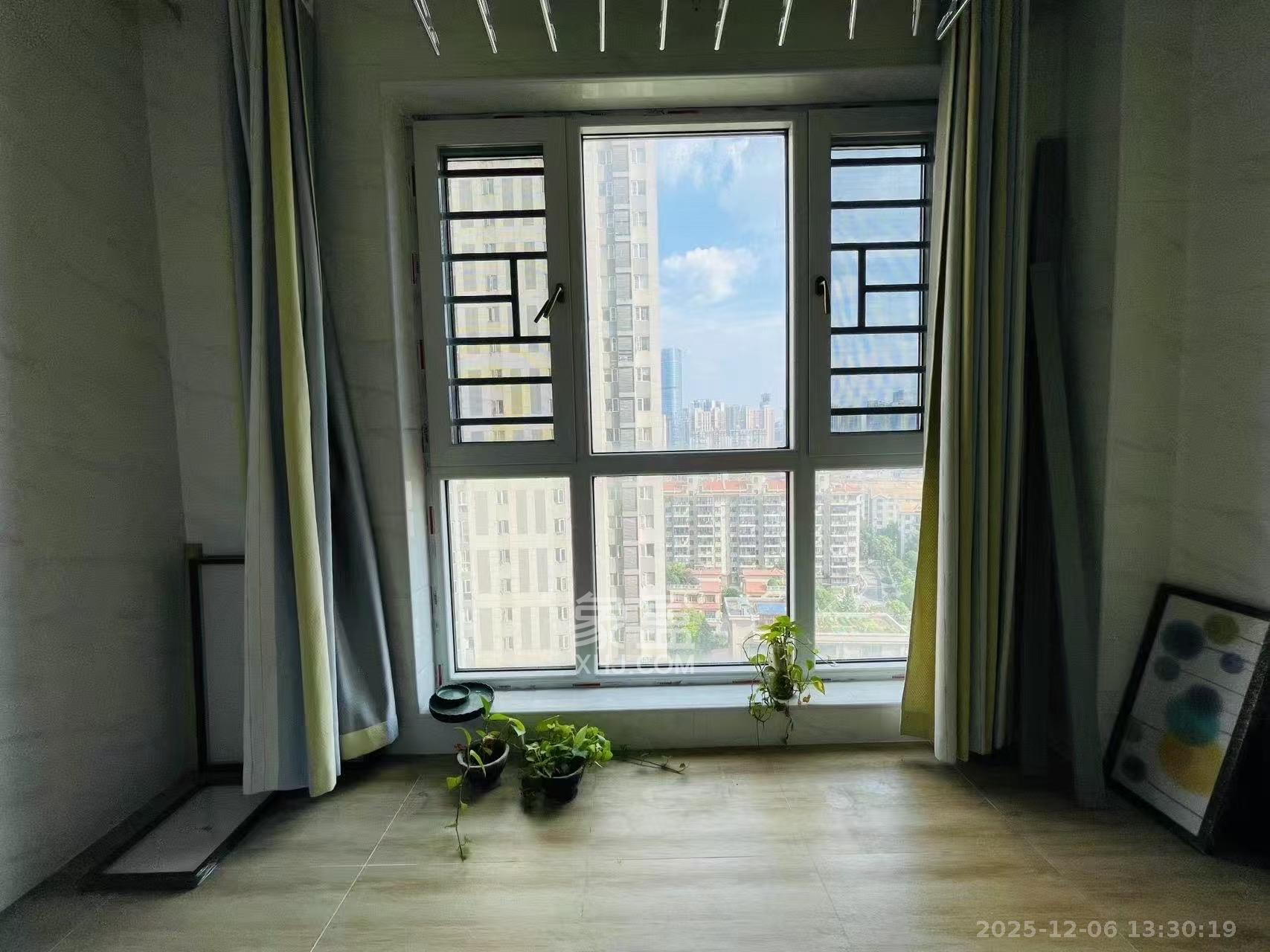 当代滨江MOMA  3室2厅1卫    3500.0元/月室内图