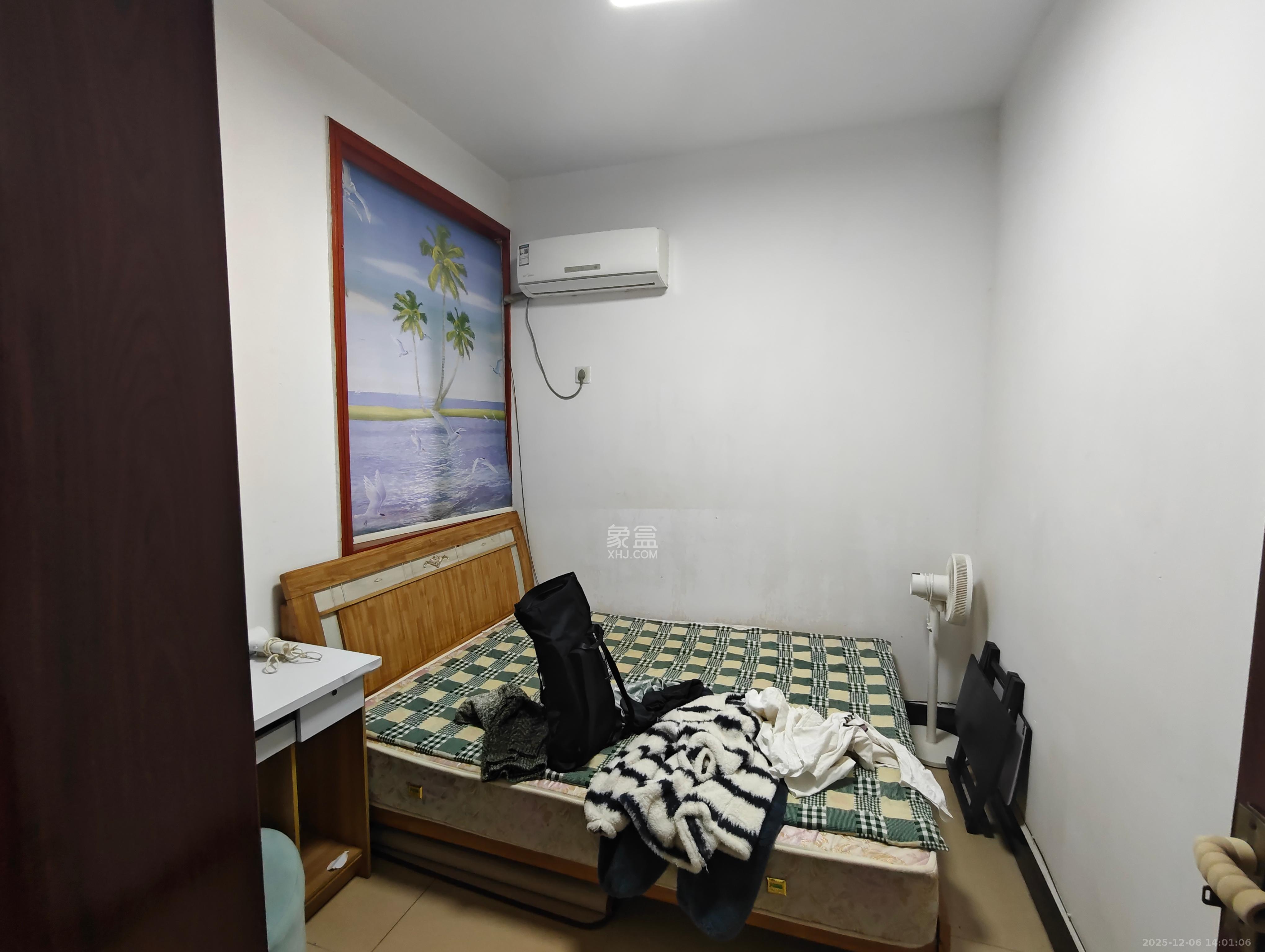 黄鹤小区4片  1室0厅0卫    1500.0元/月室内图