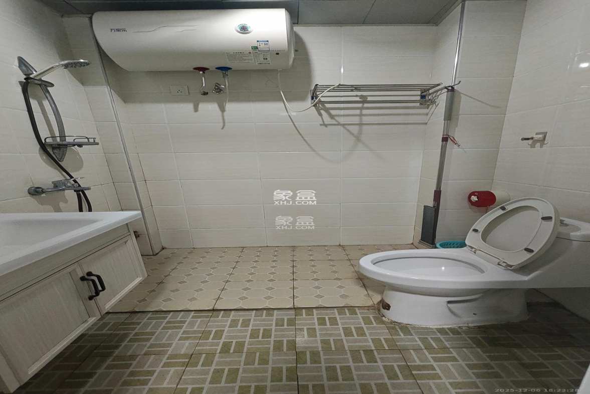 生活艺术城 1室1厅1卫 1100.0元/月 生活艺术城 1室1厅1卫 1100.0元/月室内图