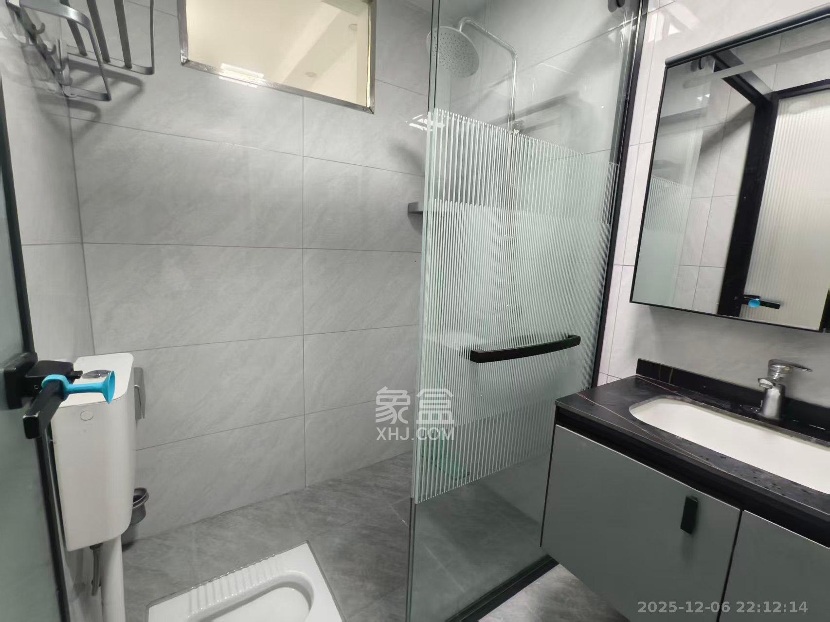 振业城三期 1室1厅1卫 1600.0元/月 振业城三期 1室1厅1卫 1600.0元/月室内图