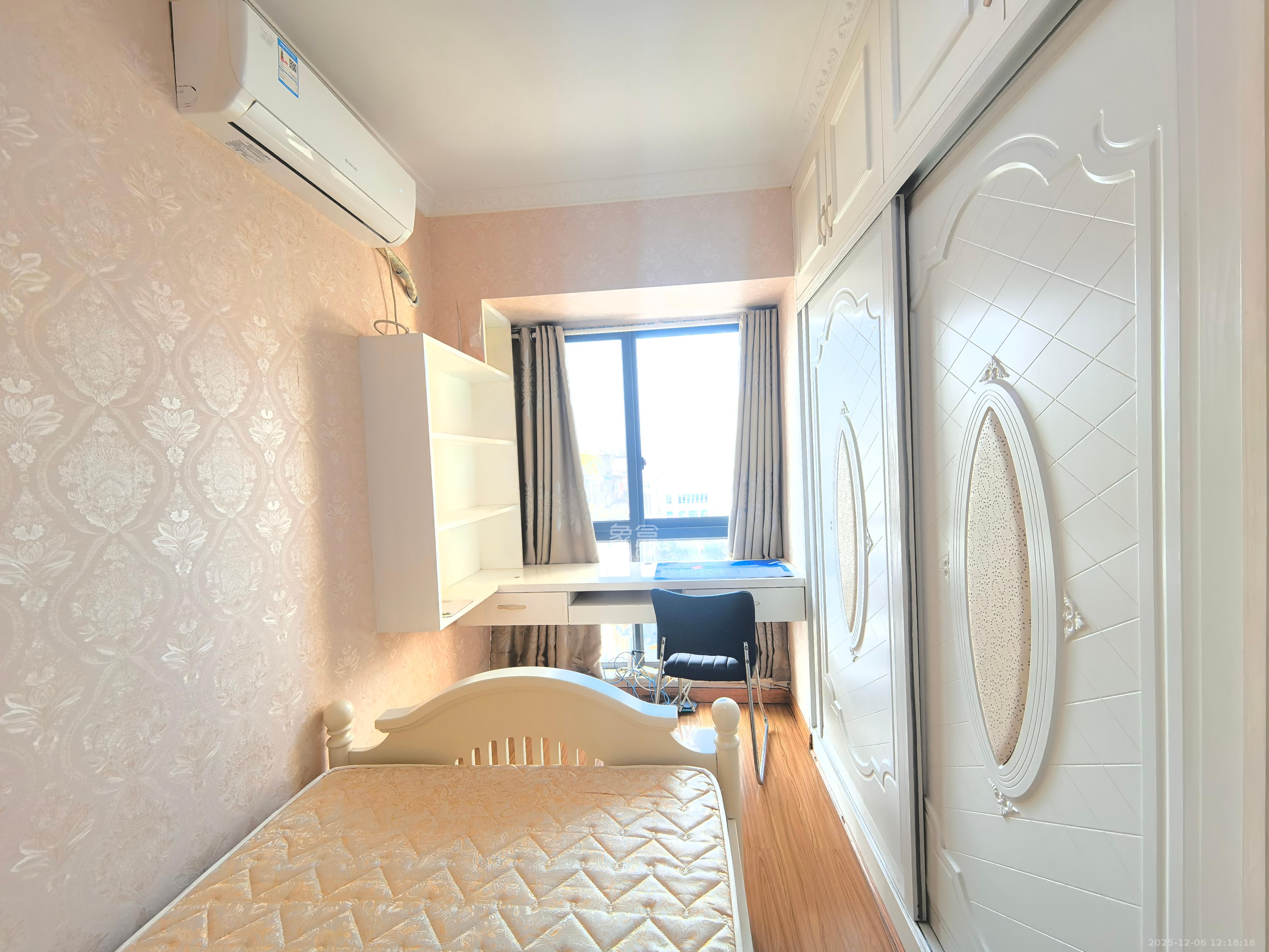 兰亭都荟（璟峰苑）  2室2厅1卫    2500.0元/月室内图