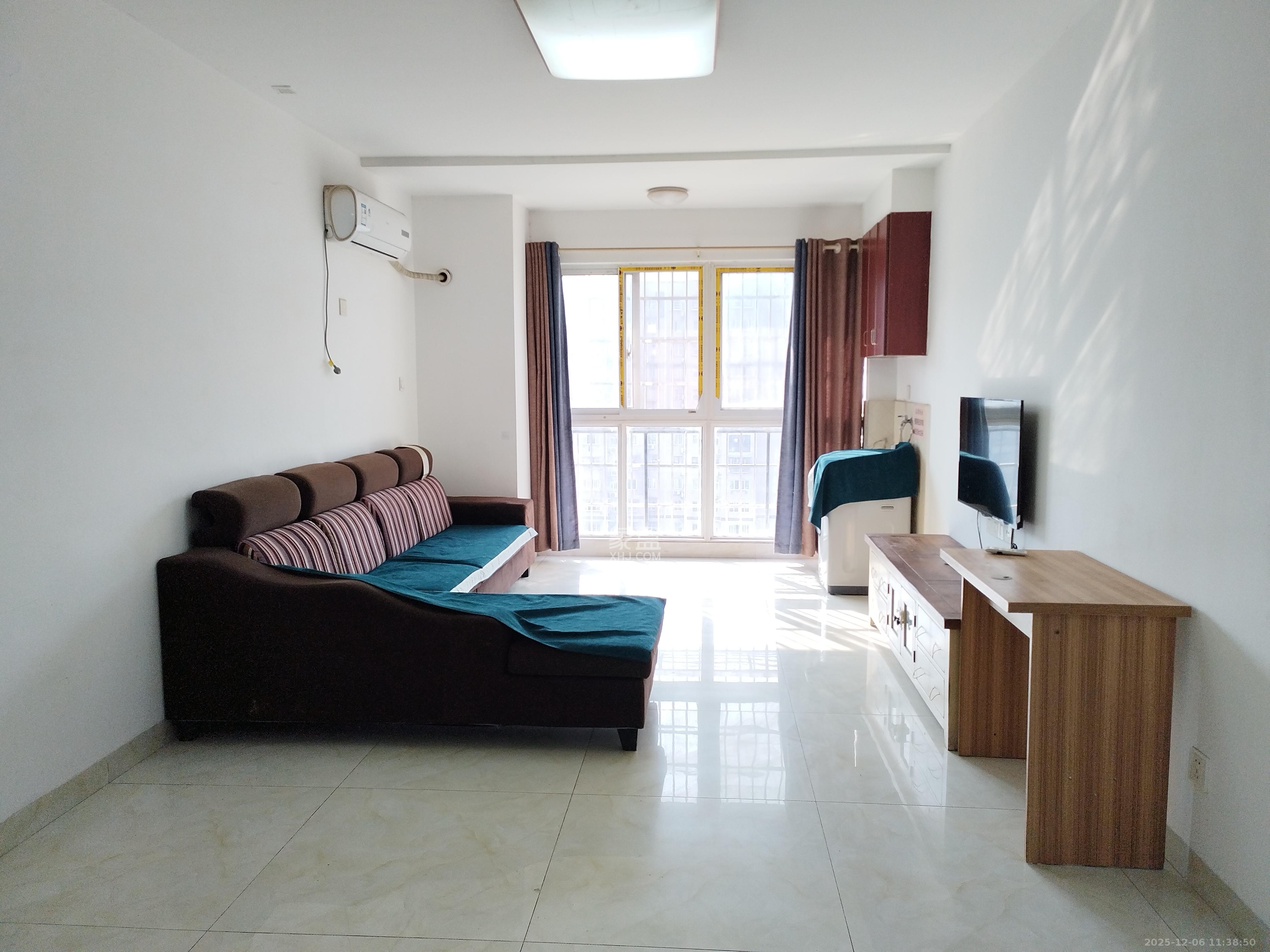 谷山乐园三期  3室2厅1卫    1700.0元/月