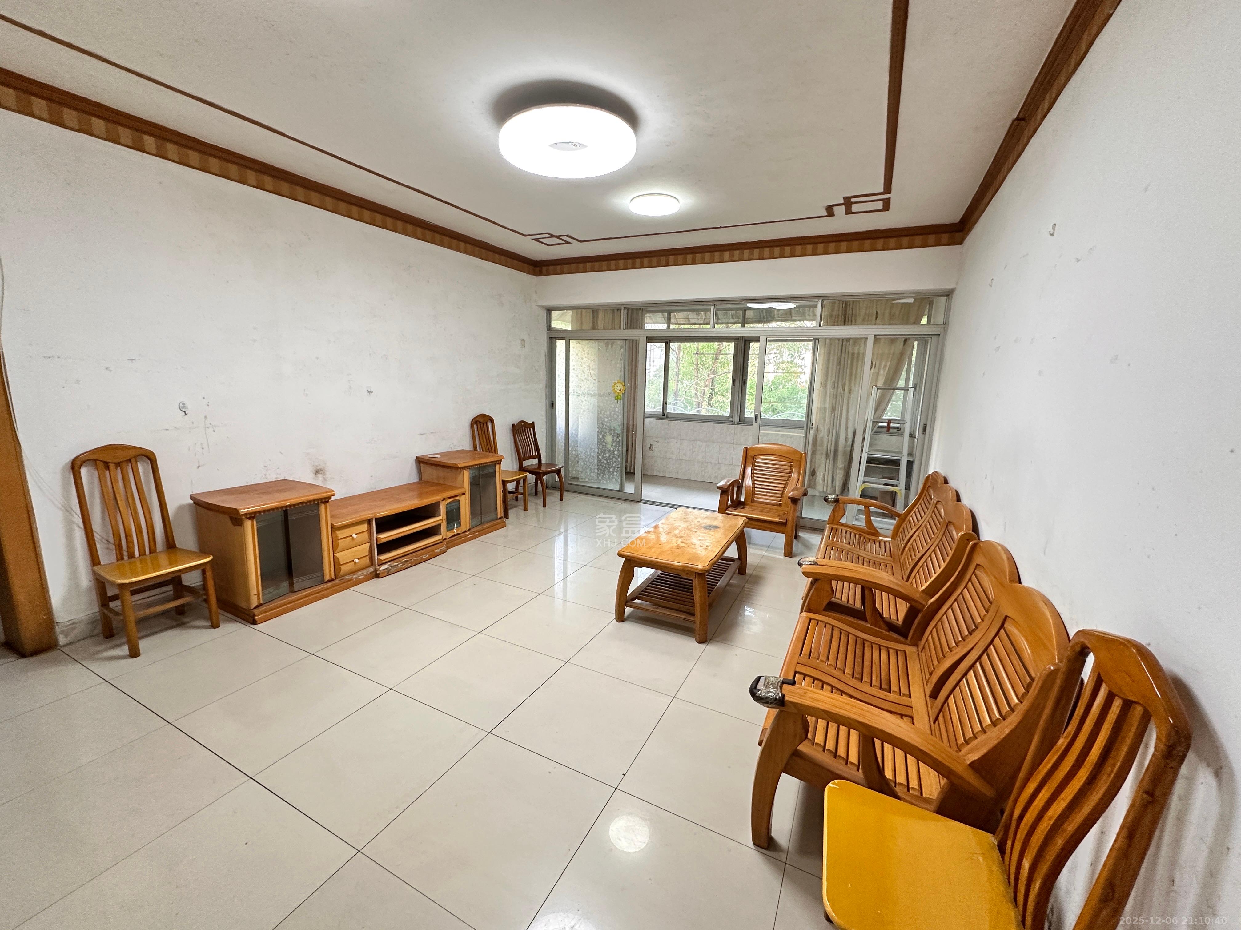 杏林小区  2室2厅1卫    2000.0元/月