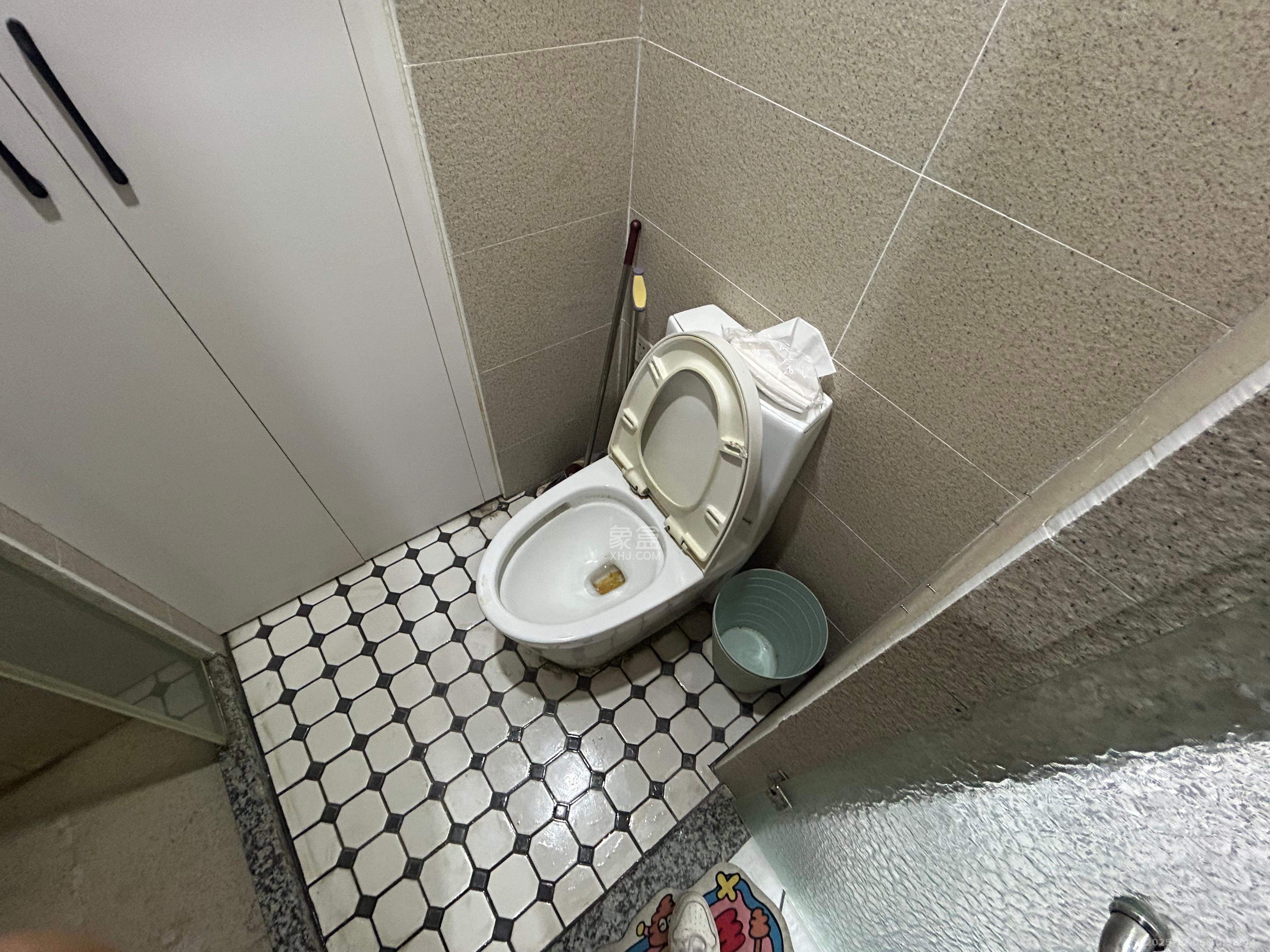 宇成开福广场   41.1㎡      1600.0元/月室内图