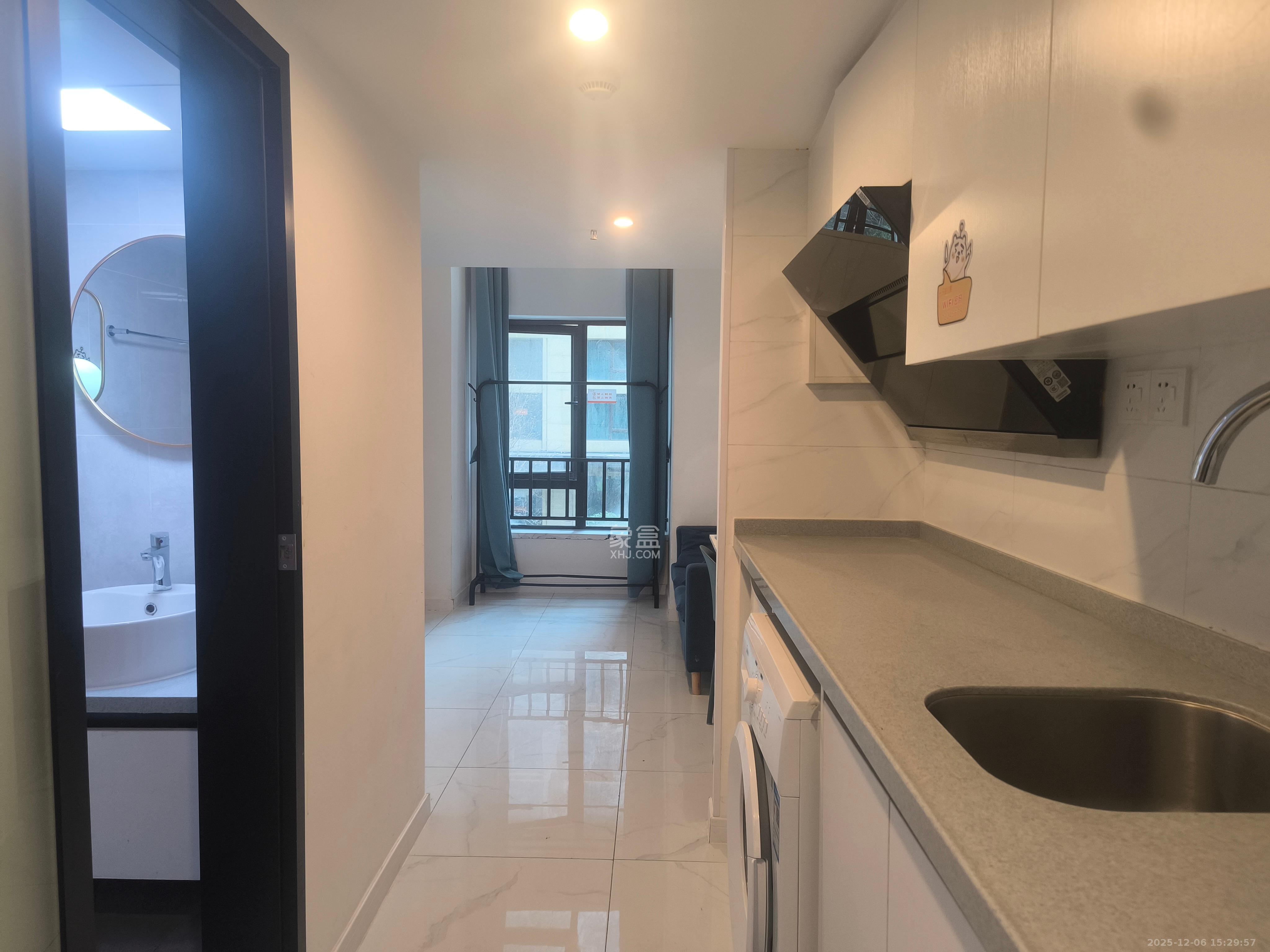 卓越江岸  1室0厅0卫    1800.0元/月室内图