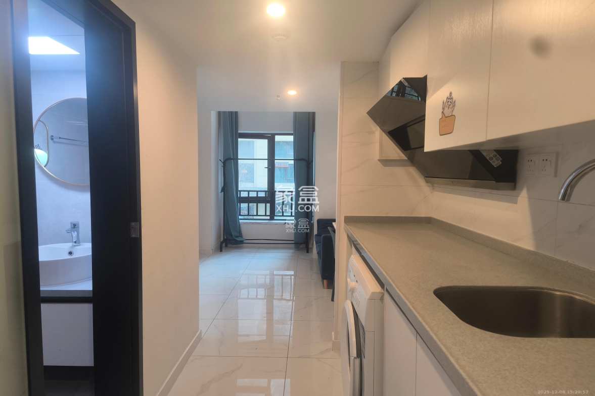 卓越江岸 1室0厅0卫 1800.0元/月 卓越江岸 1室0厅0卫 1800.0元/月室内图