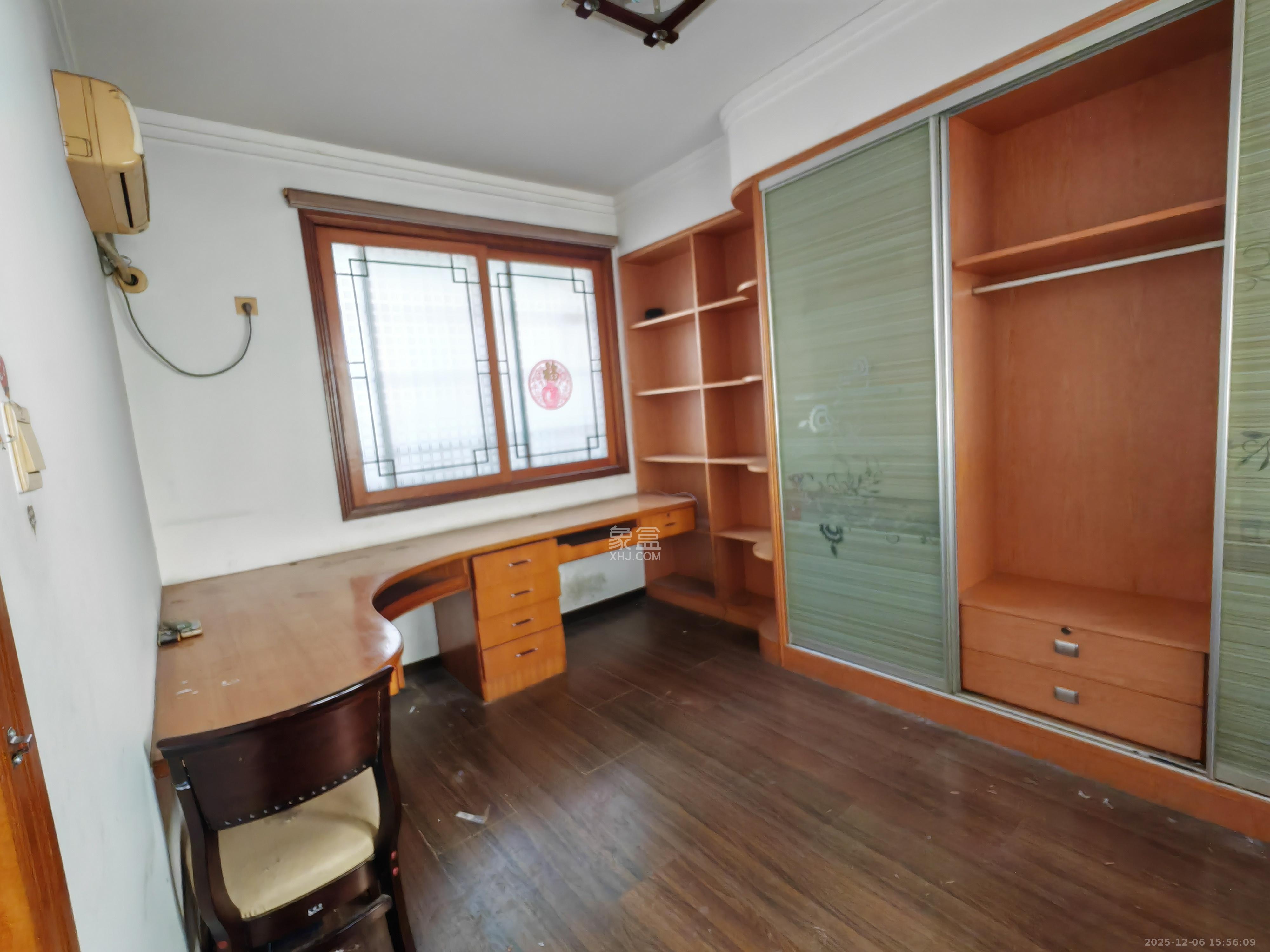 建湘新村  6室3厅3卫    3400.0元/月室内图