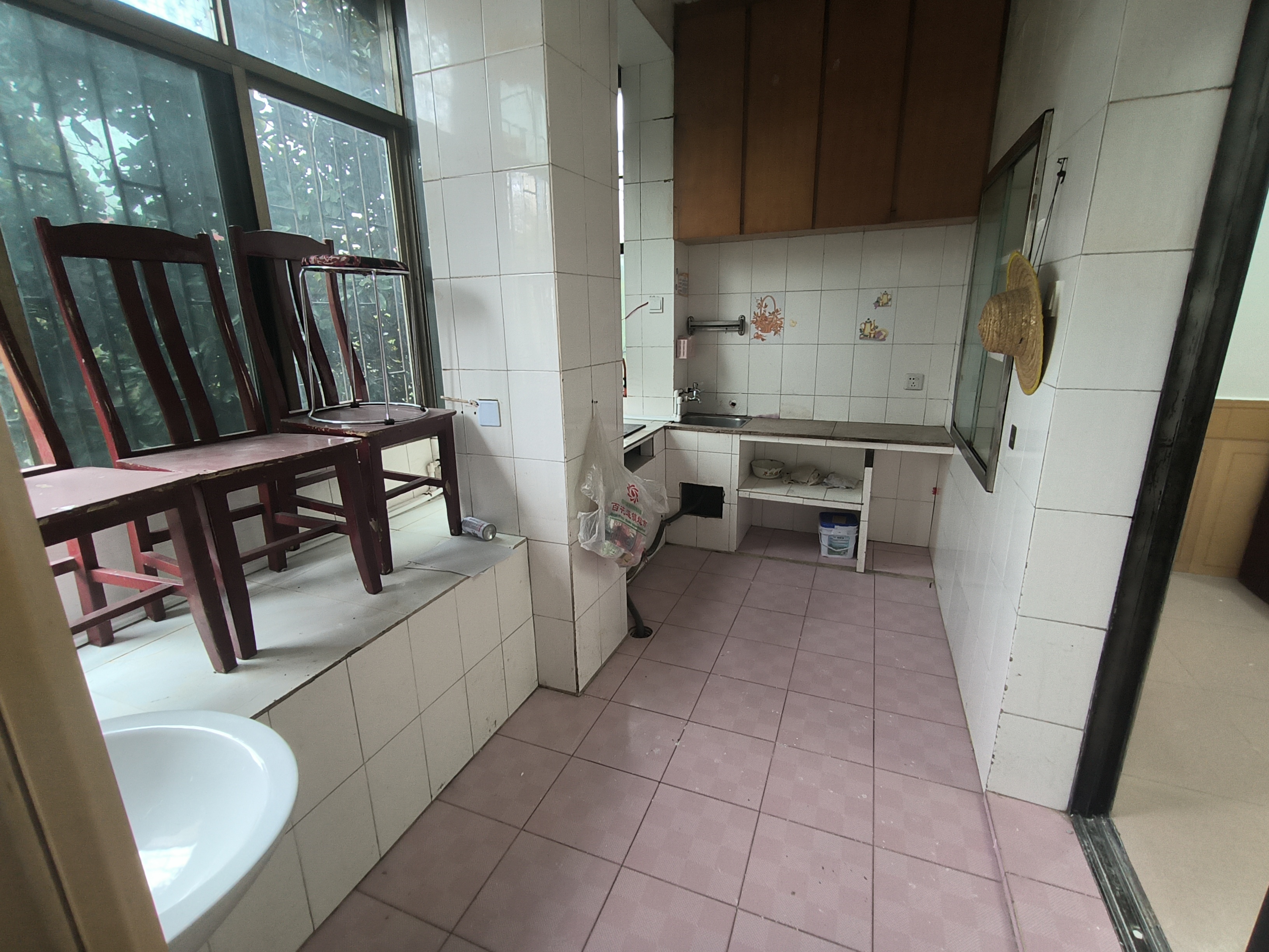 娄星区散盘  3室2厅1卫    800.0元/月室内图