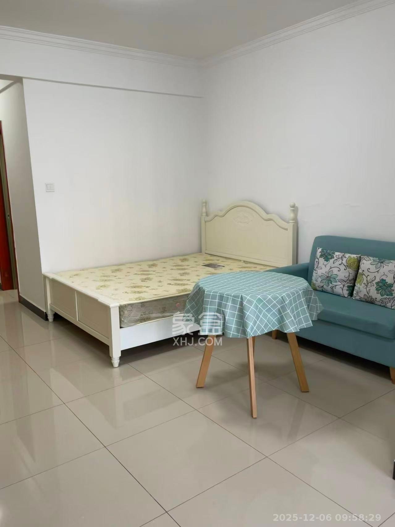 圭塘三小区 1室1厅1卫 1600.0元/月 圭塘三小区 1室1厅1卫 1600.0元/月室内图