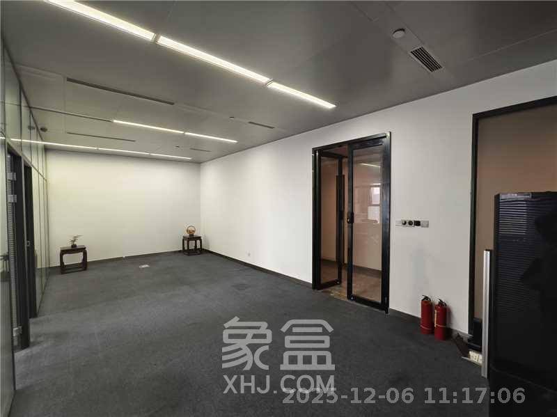 中隆国际嘉熙中心   133.78㎡      7000.0元/月