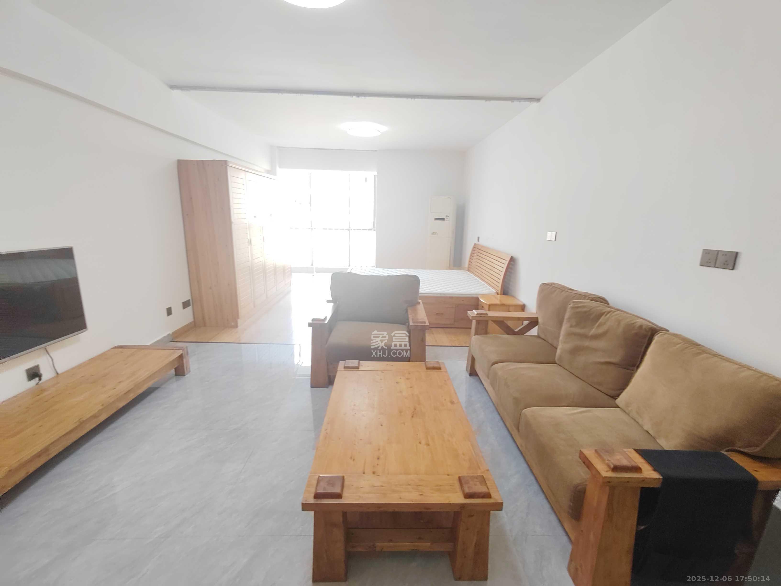 阳光100二期  1室1厅1卫    1600.0元/月