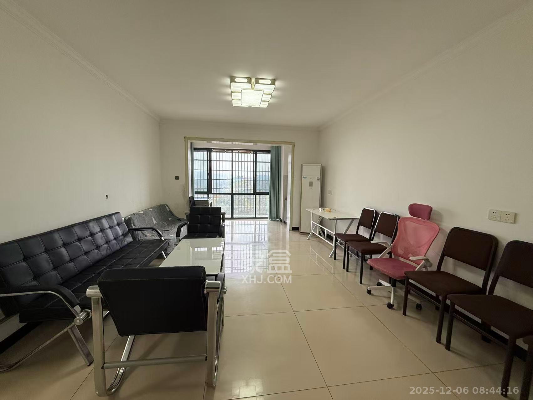 桥头家苑一期 3室2厅1卫 1800.0元/月 桥头家苑一期 3室2厅1卫 1800.0元/月室内图