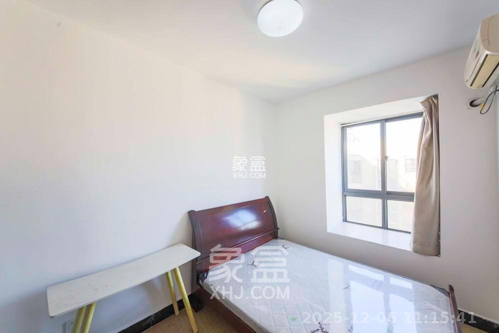 童话里 2室2厅1卫 1800.0元/月 童话里 2室2厅1卫 1800.0元/月室内图