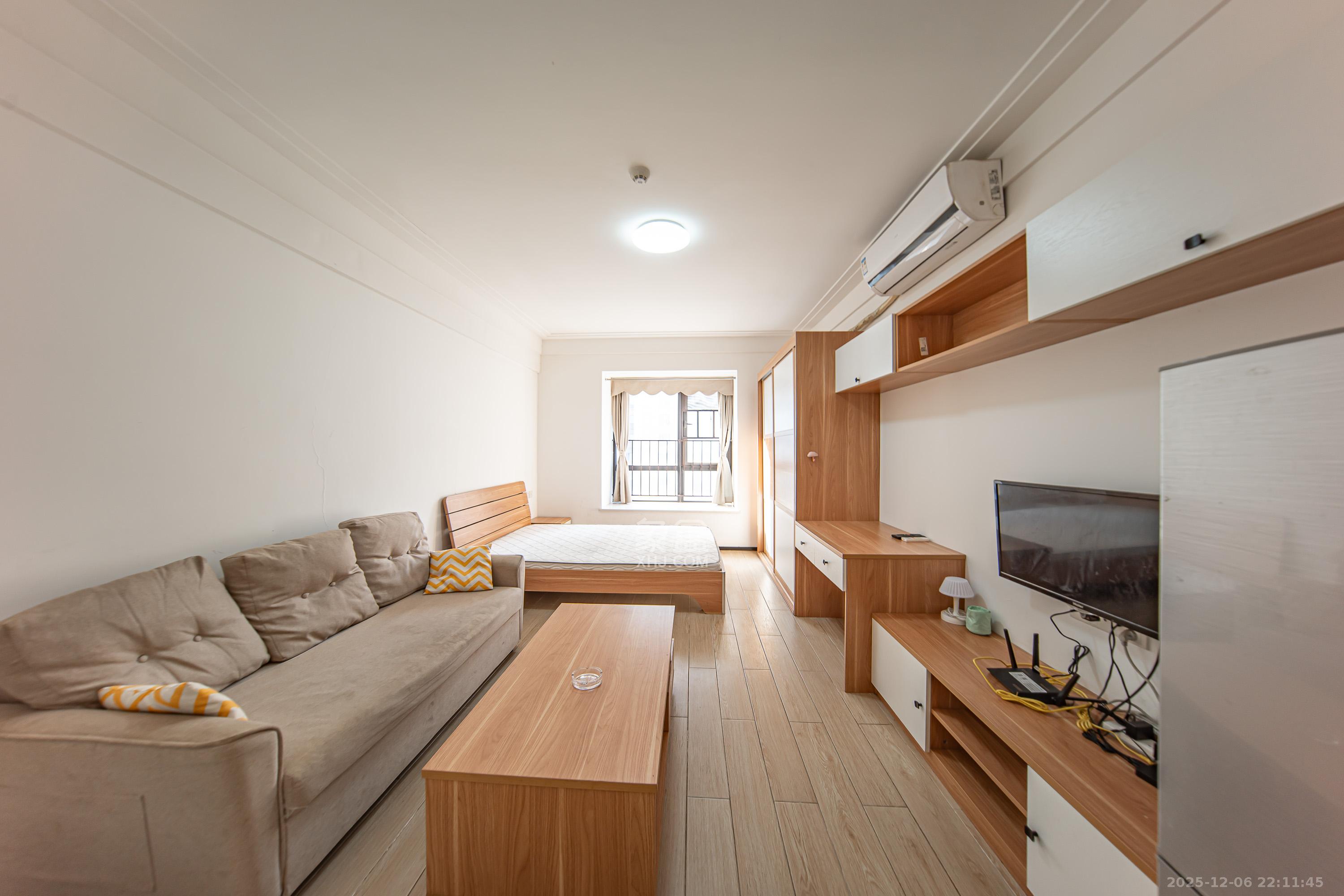 中海国际二期  1室1厅1卫    15.0万