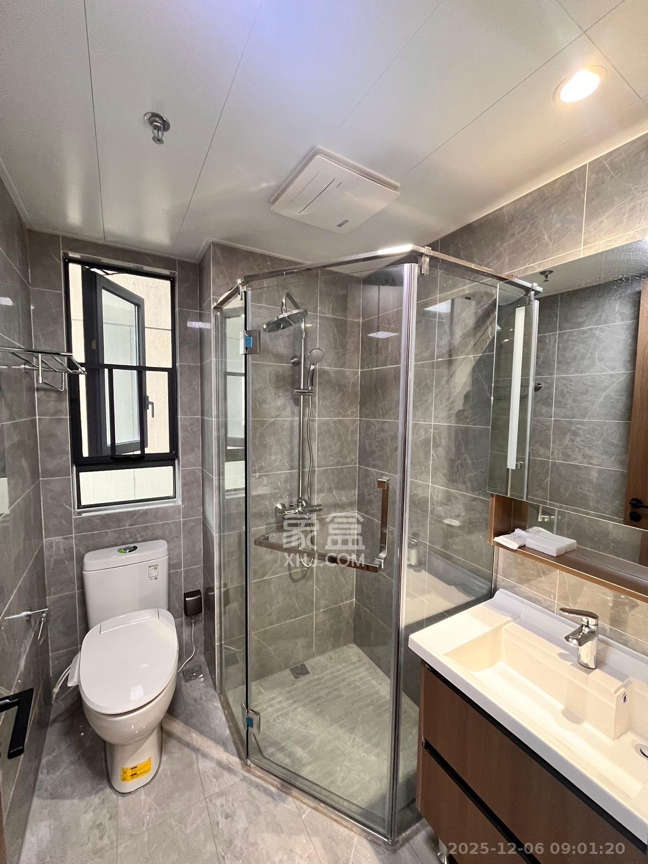 卓越中寰 3室2厅2卫 5000.0元/月 卓越中寰 3室2厅2卫 5000.0元/月室内图