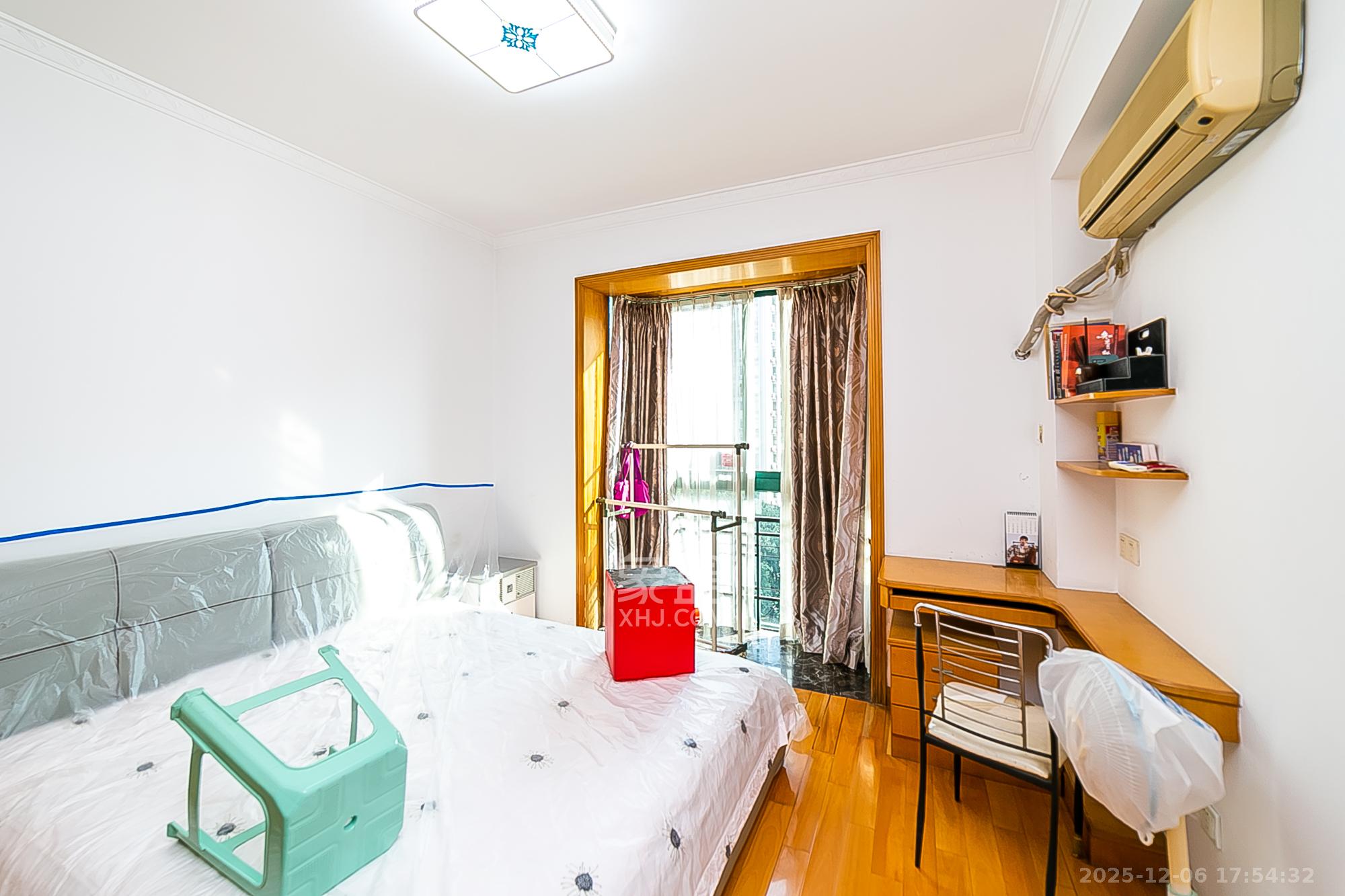 华盛家园 3室2厅2卫 78.0万 华盛家园 3室2厅2卫 78.0万卧室