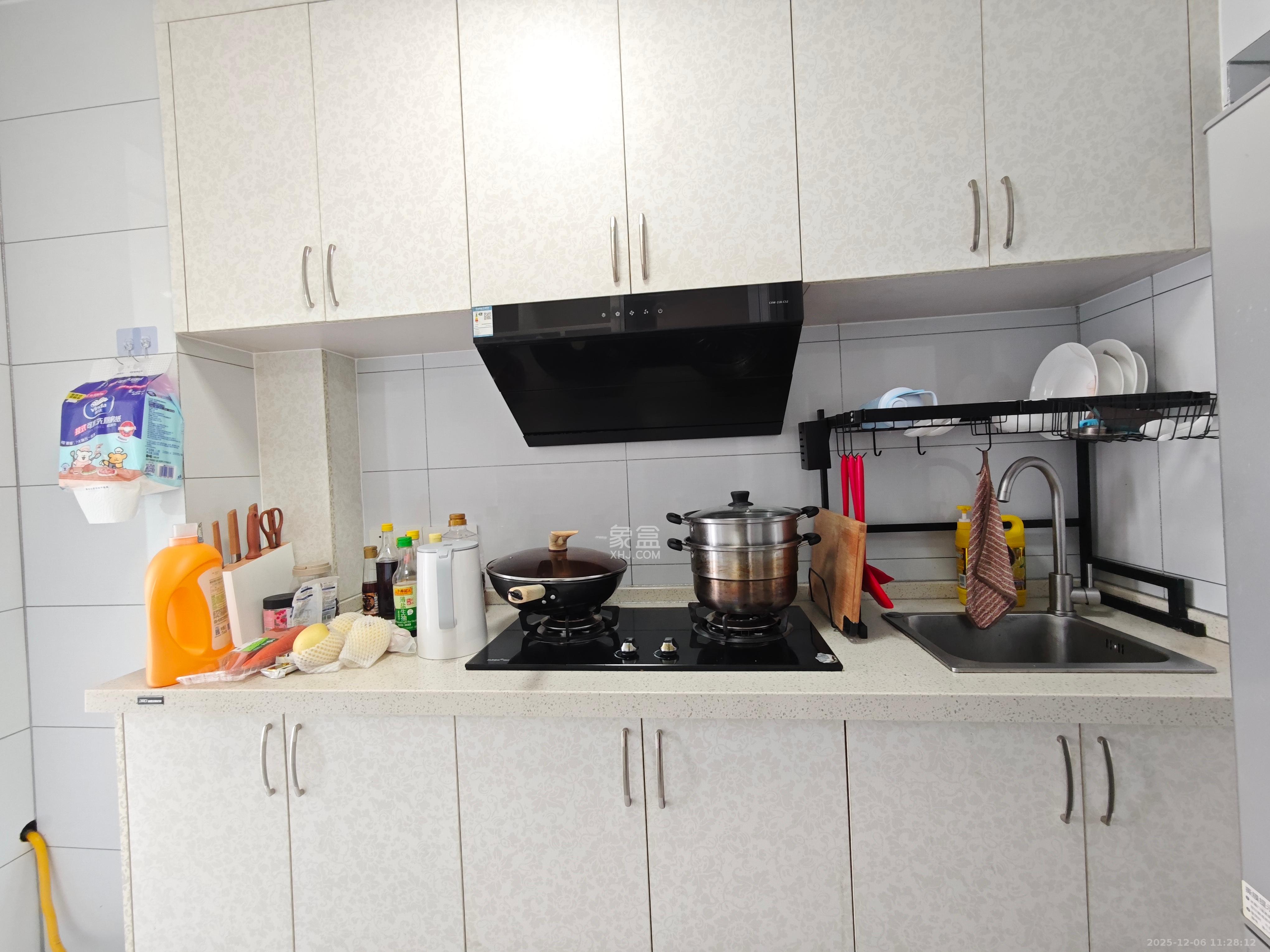 天健城 1室0厅0卫 2000.0元/月 天健城 1室0厅0卫 2000.0元/月室内图